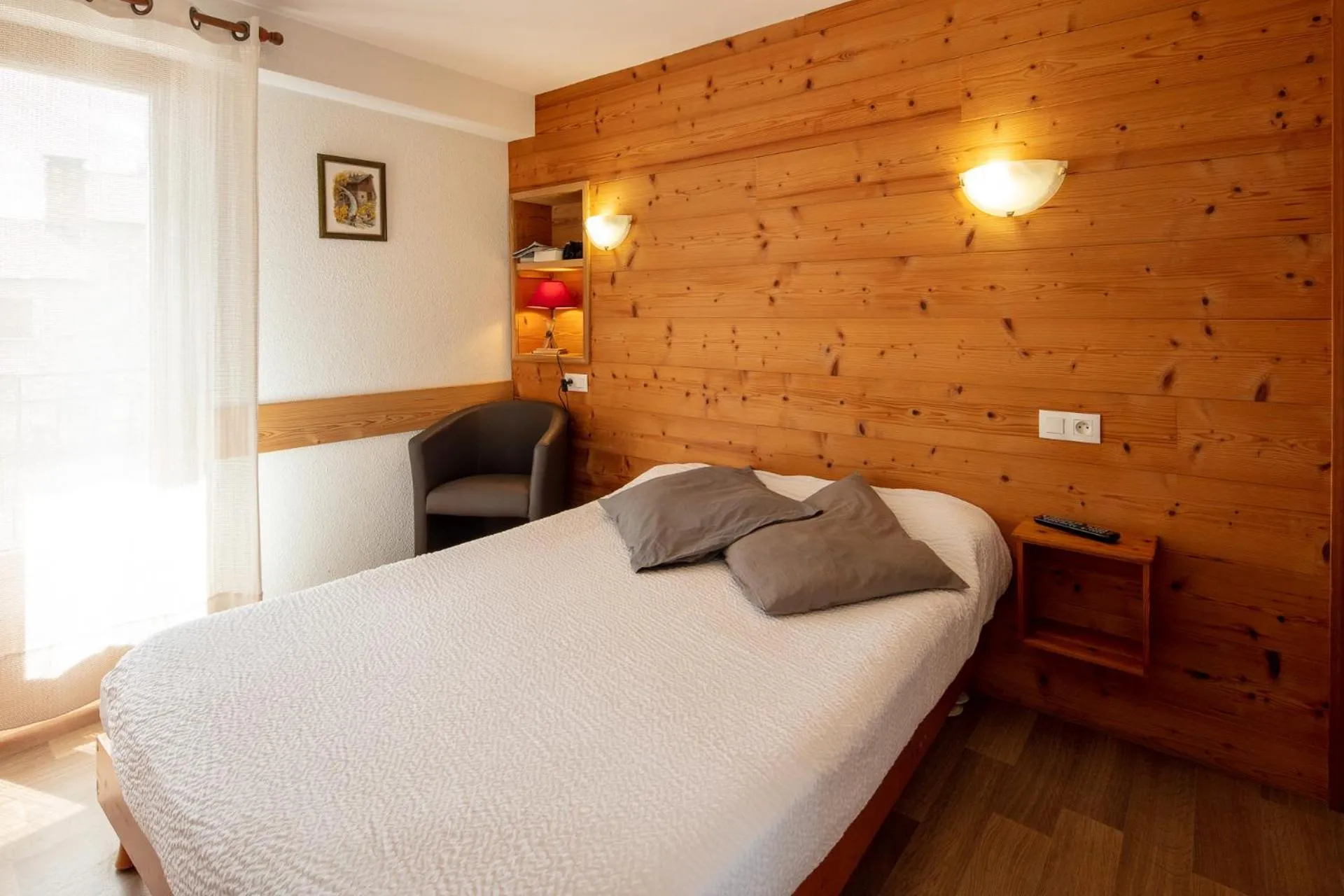 Bed in Hôtel Restaurant L'ancienne Auberge