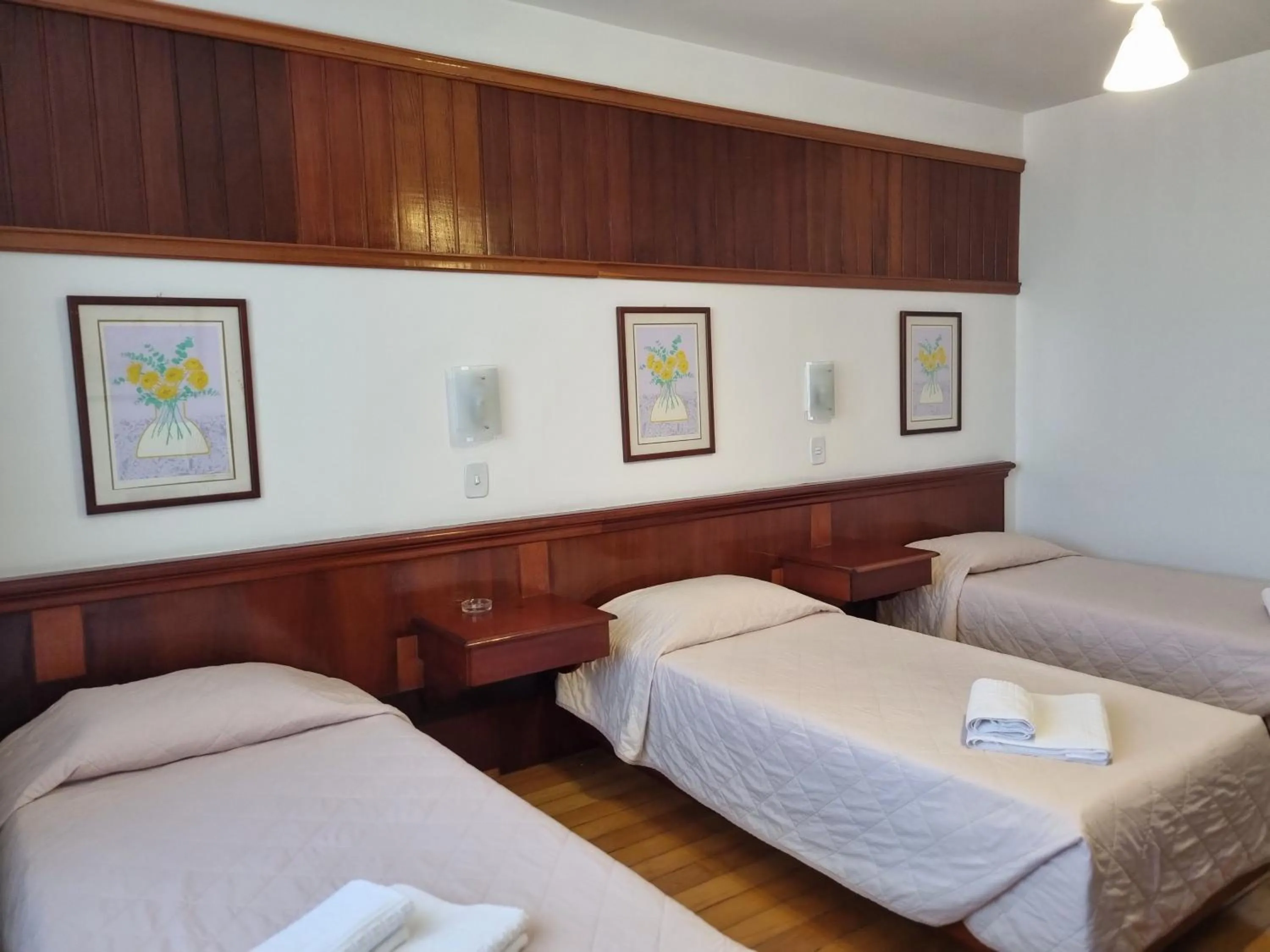 Bed in Lucape Palace Hotel