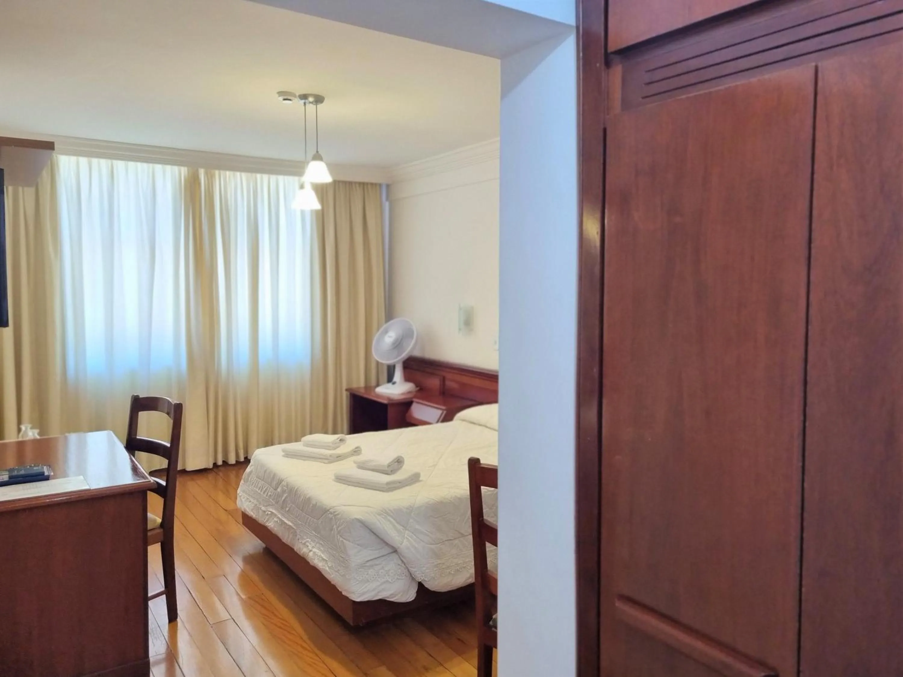 Bed in Lucape Palace Hotel