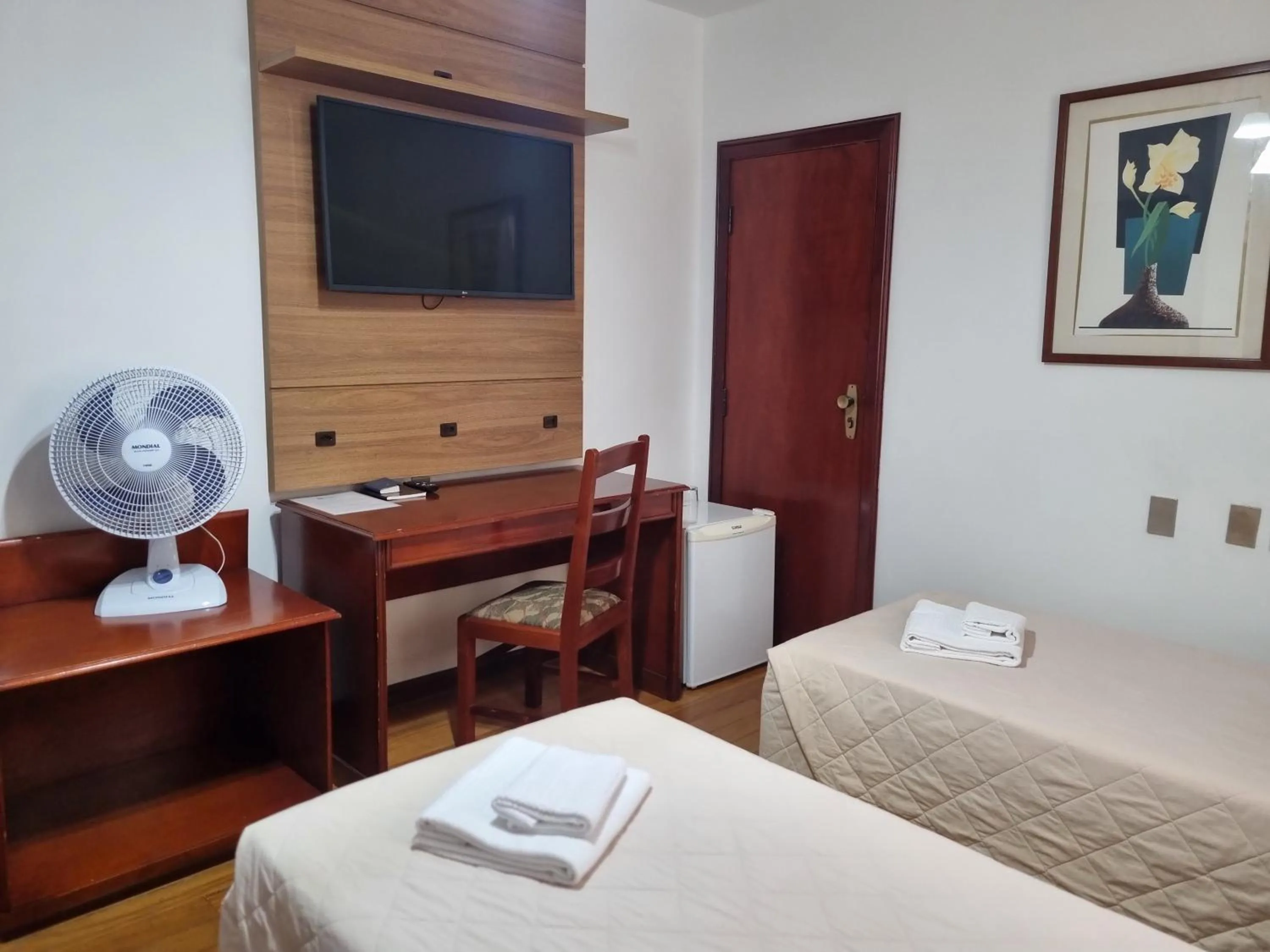 Bed in Lucape Palace Hotel