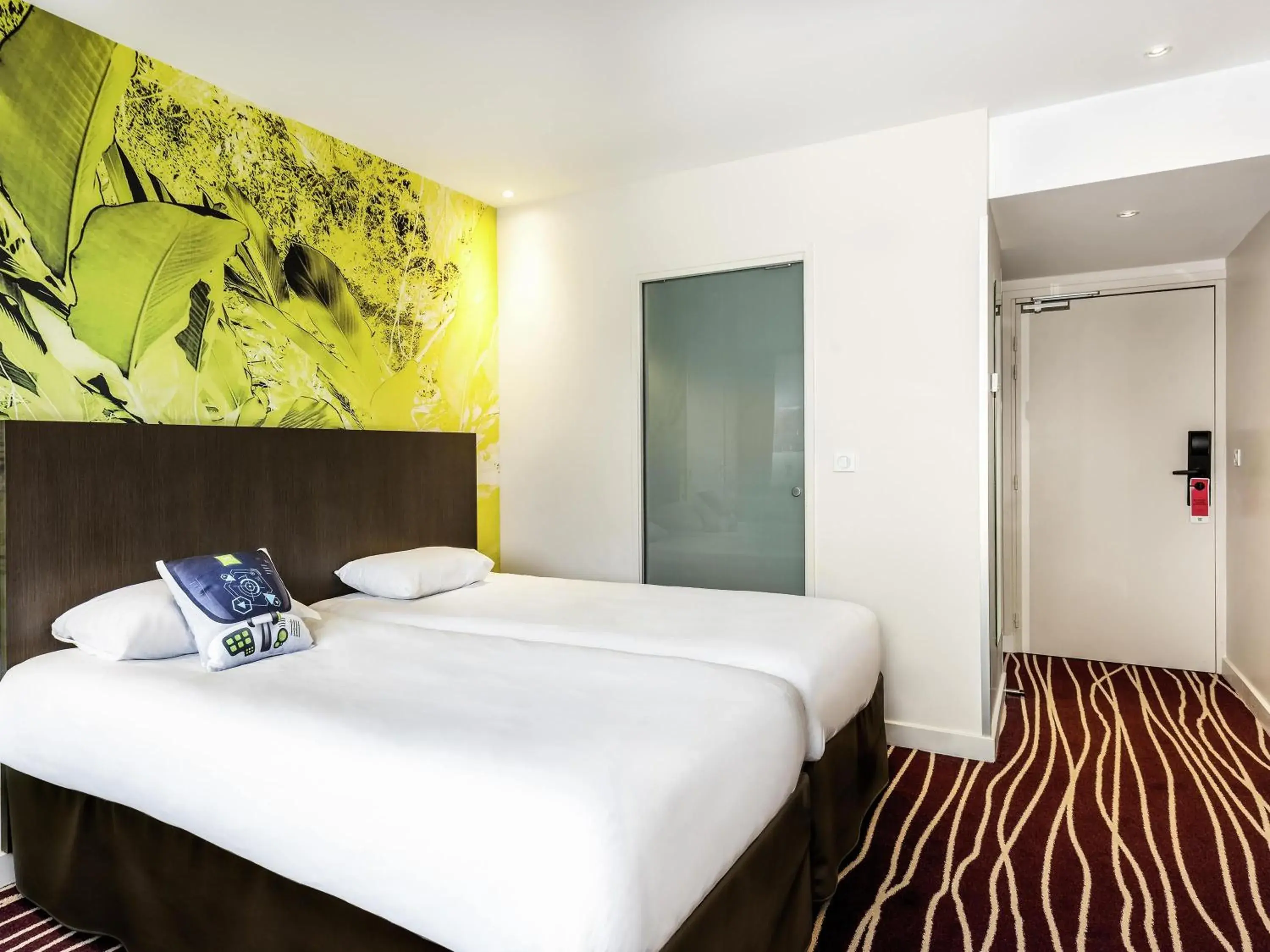 Bedroom, Bed in ibis Styles Saint Julien en Genevois Vitam Bedroom, Bed in ibis Styles Saint Julien en Genevois Vitam