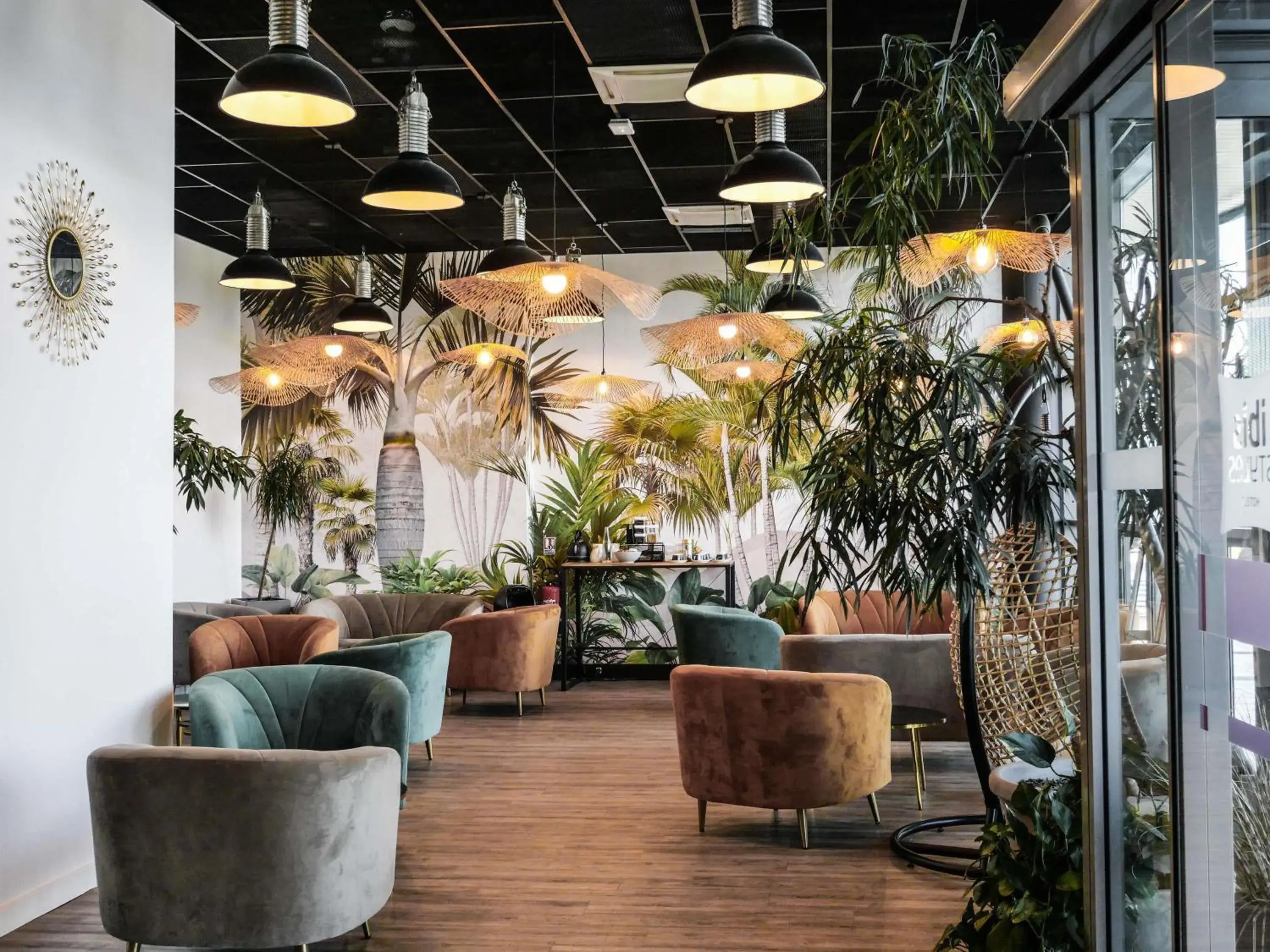 Property building in ibis Styles Saint Julien en Genevois Vitam Property building in ibis Styles Saint Julien en Genevois Vitam