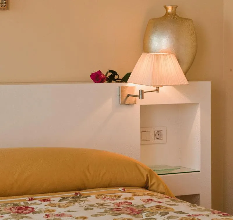 Photo of the whole room, Bed in Hotel Puerta Gamboa