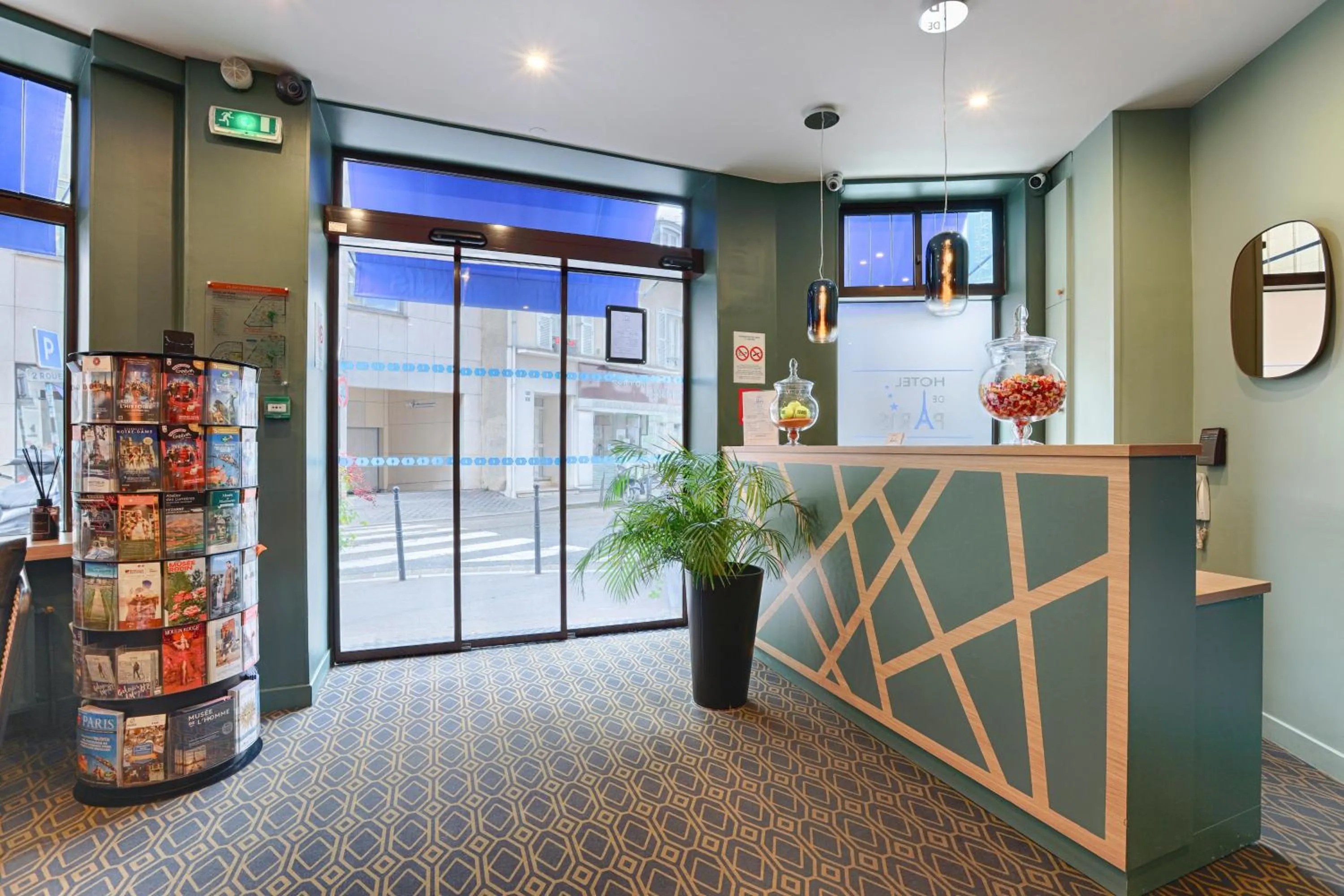 Facade/entrance in Hotel De Paris