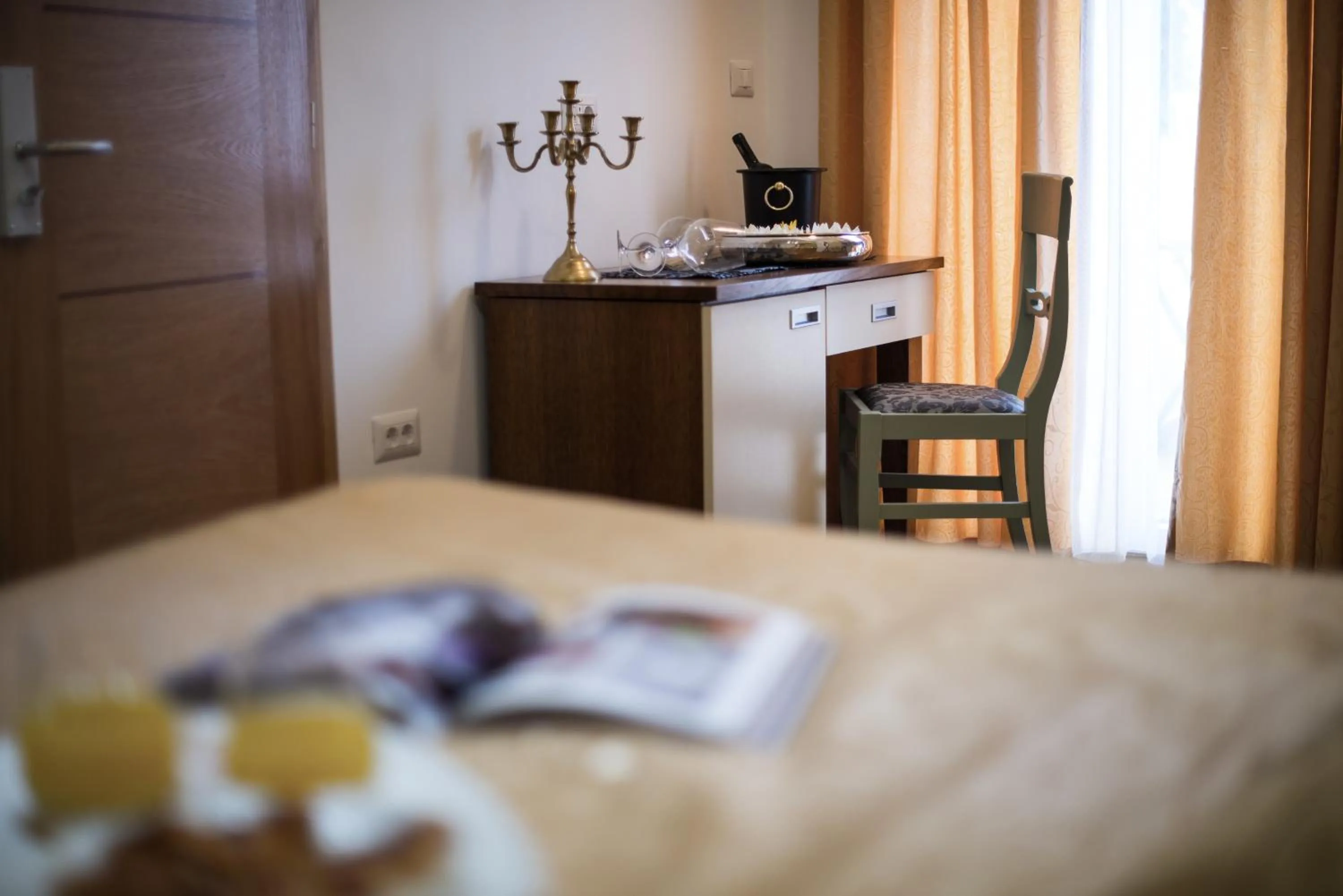 Coffee/tea facilities, Bed in Hotel Boutique Natka