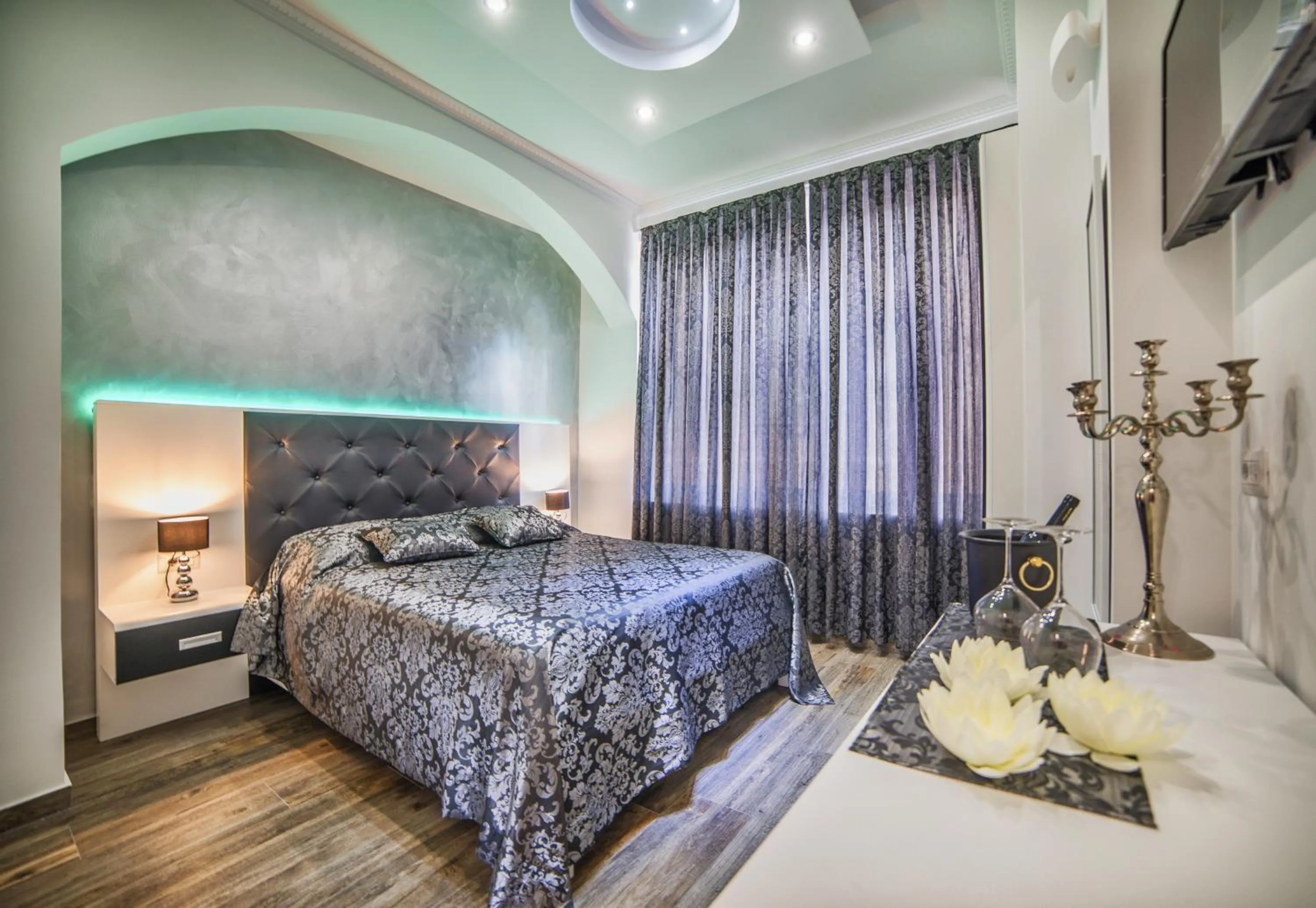 Bedroom, Bed in Hotel Boutique Natka