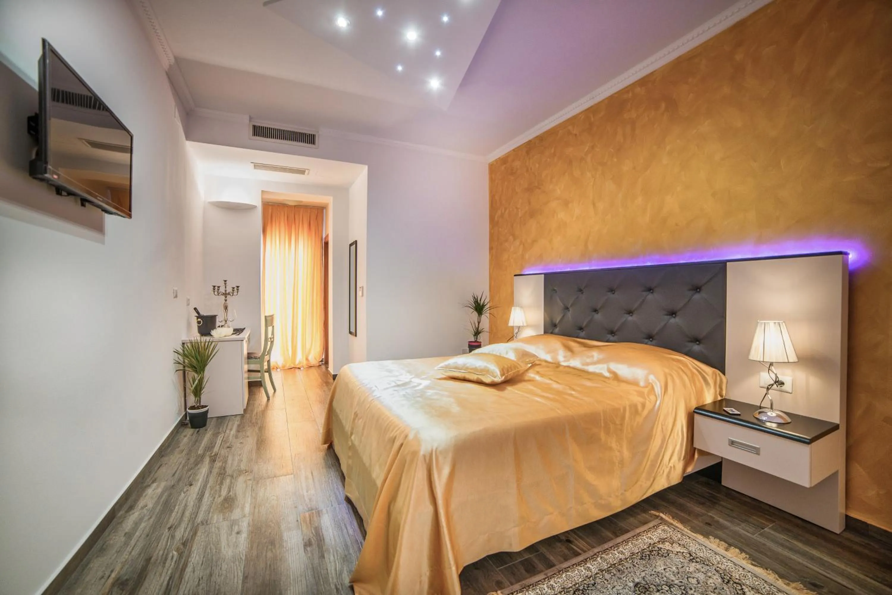 Bedroom, Bed in Hotel Boutique Natka