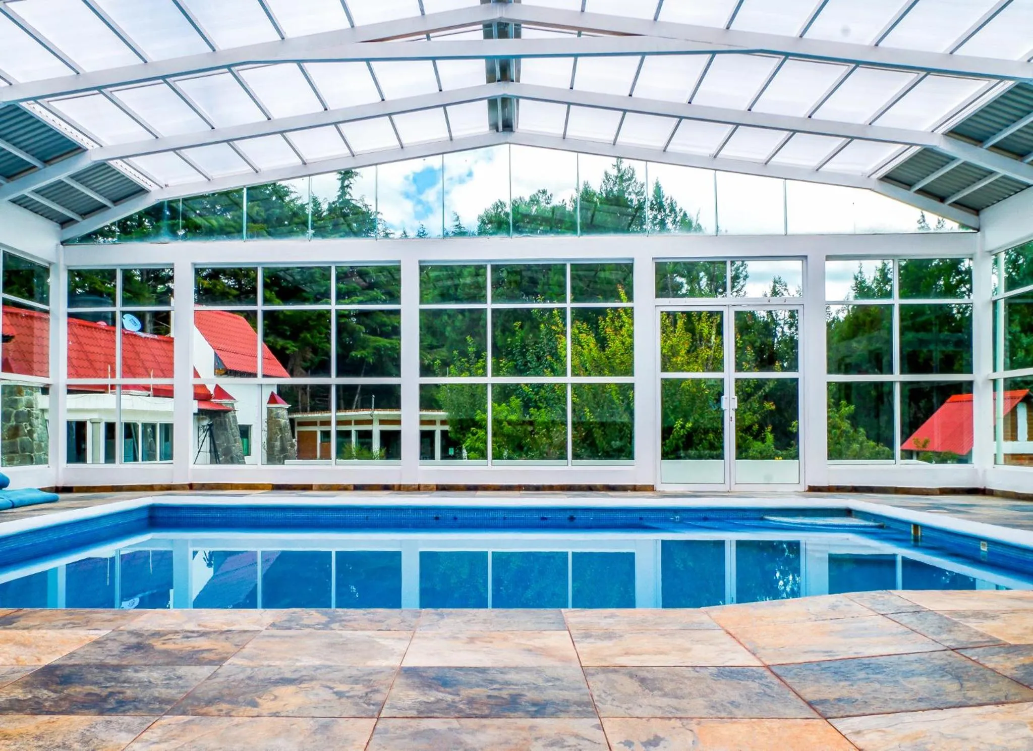 Swimming pool in Villas Xänthe