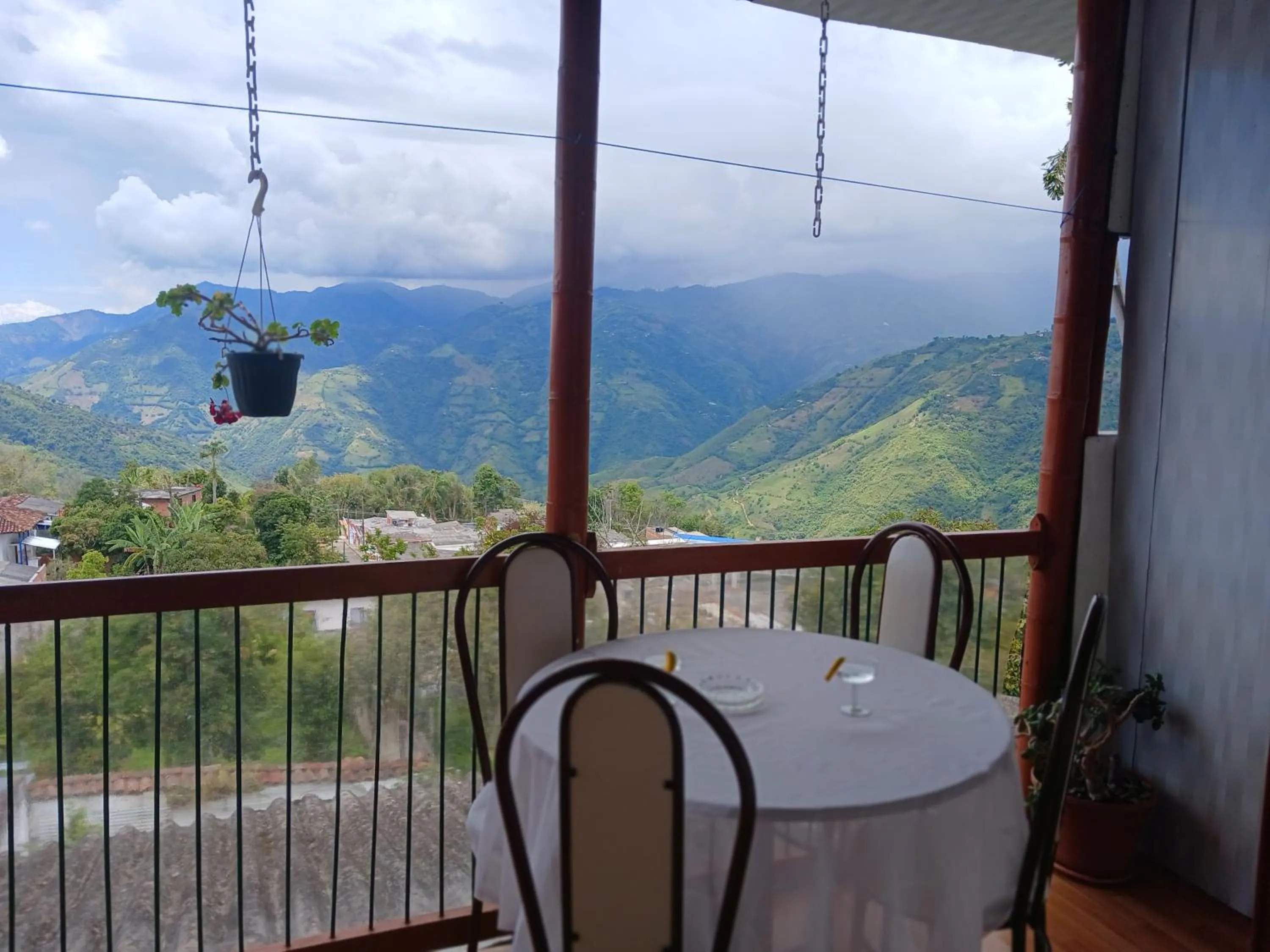 Bonsai Hotel Salamina Caldas