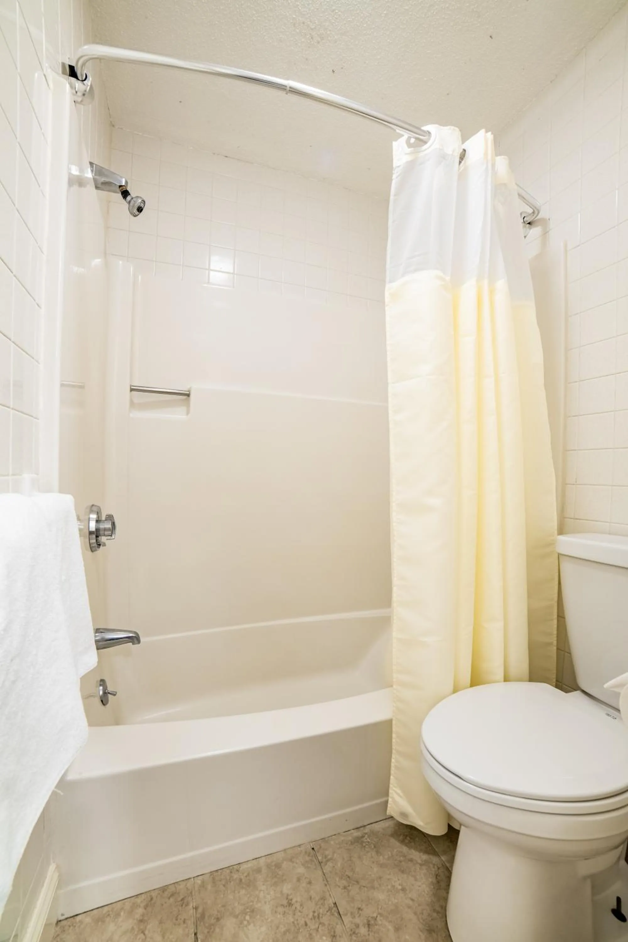 Town & Country Inn & Resort