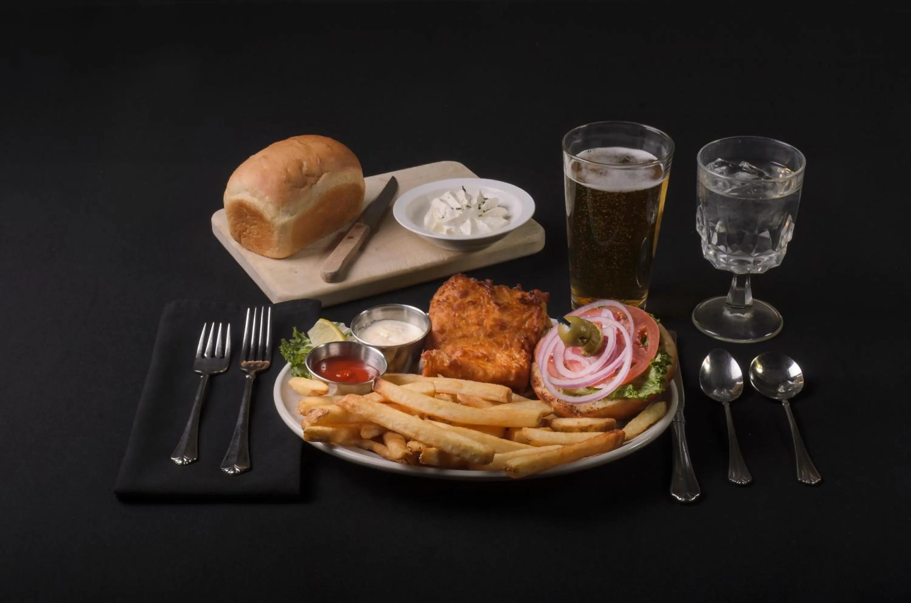 Food and drinks in Town & Country Inn & Resort