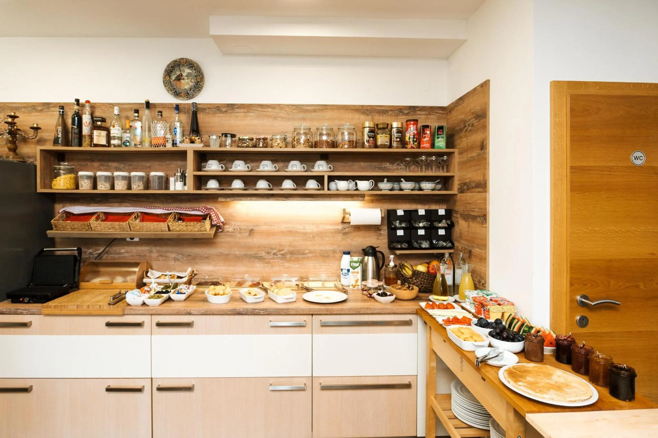 Food and drinks in B&B Apartments Burić Plitvice Lakes