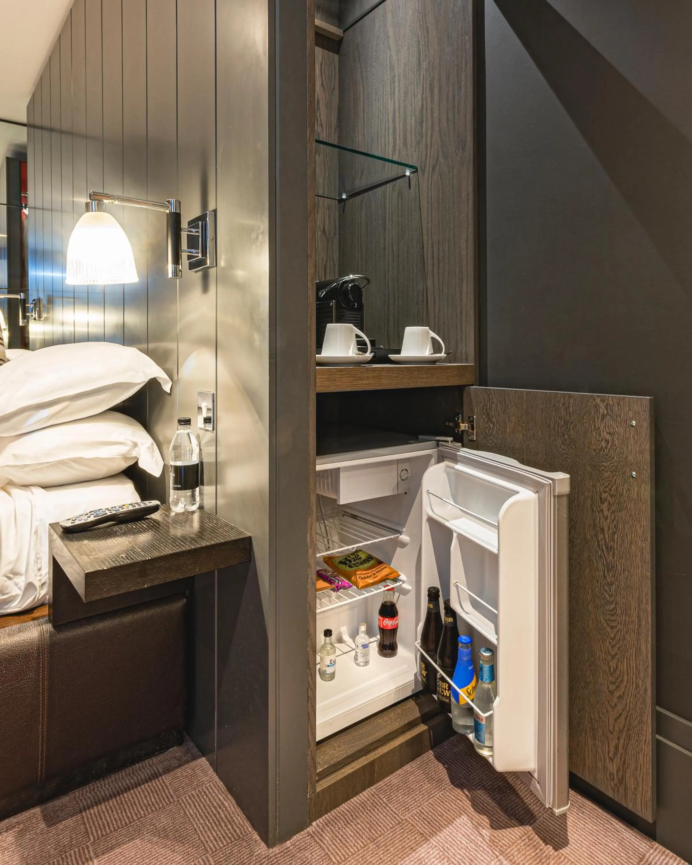 minibar in Dakota Eurocentral