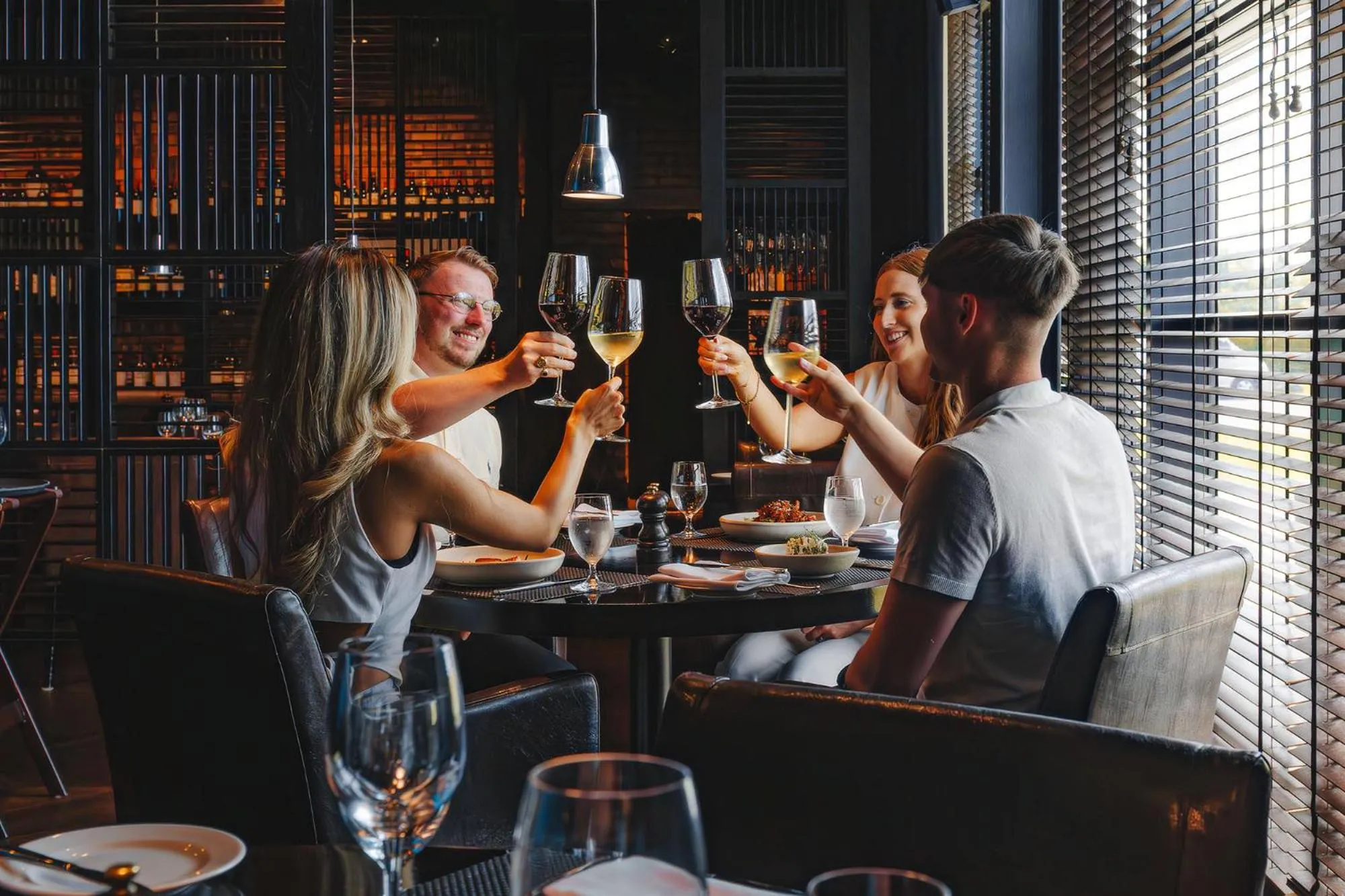 Restaurant/places to eat in Dakota Eurocentral