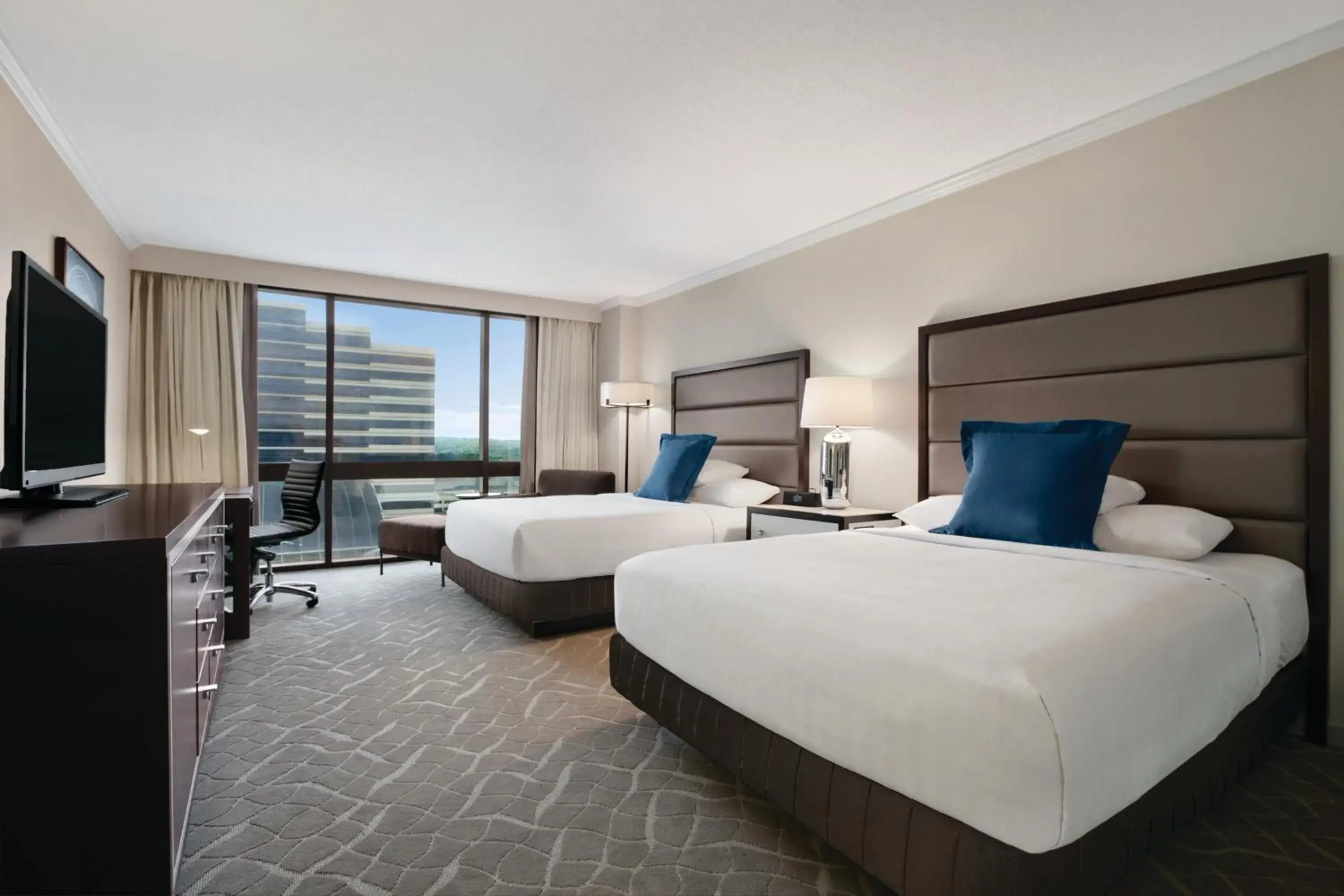 Photo of the whole room, Bed in Hyatt Regency Birmingham - The Wynfrey Hotel Photo of the whole room, Bed in Hyatt Regency Birmingham - The Wynfrey Hotel