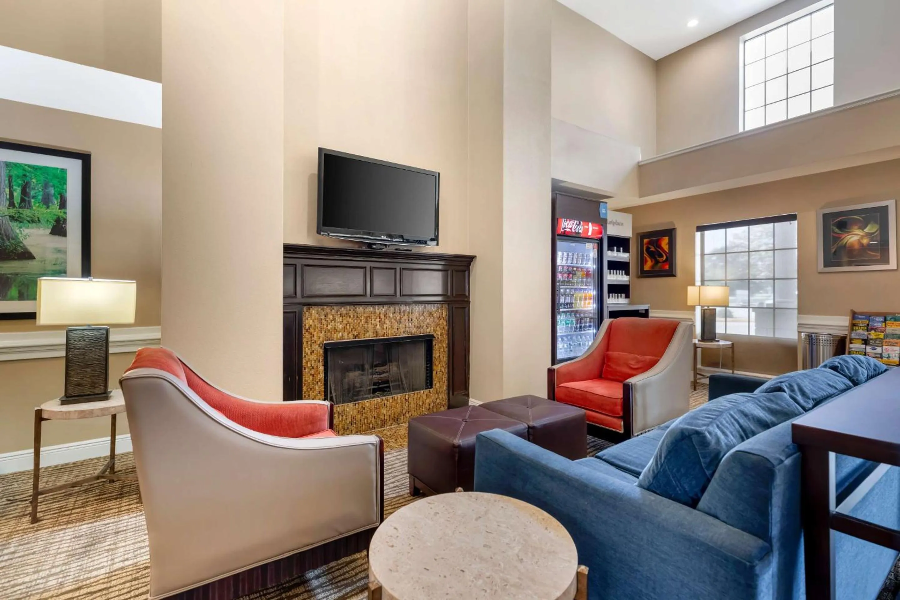 Lobby or reception in Comfort Suites Port Allen - Baton Rouge