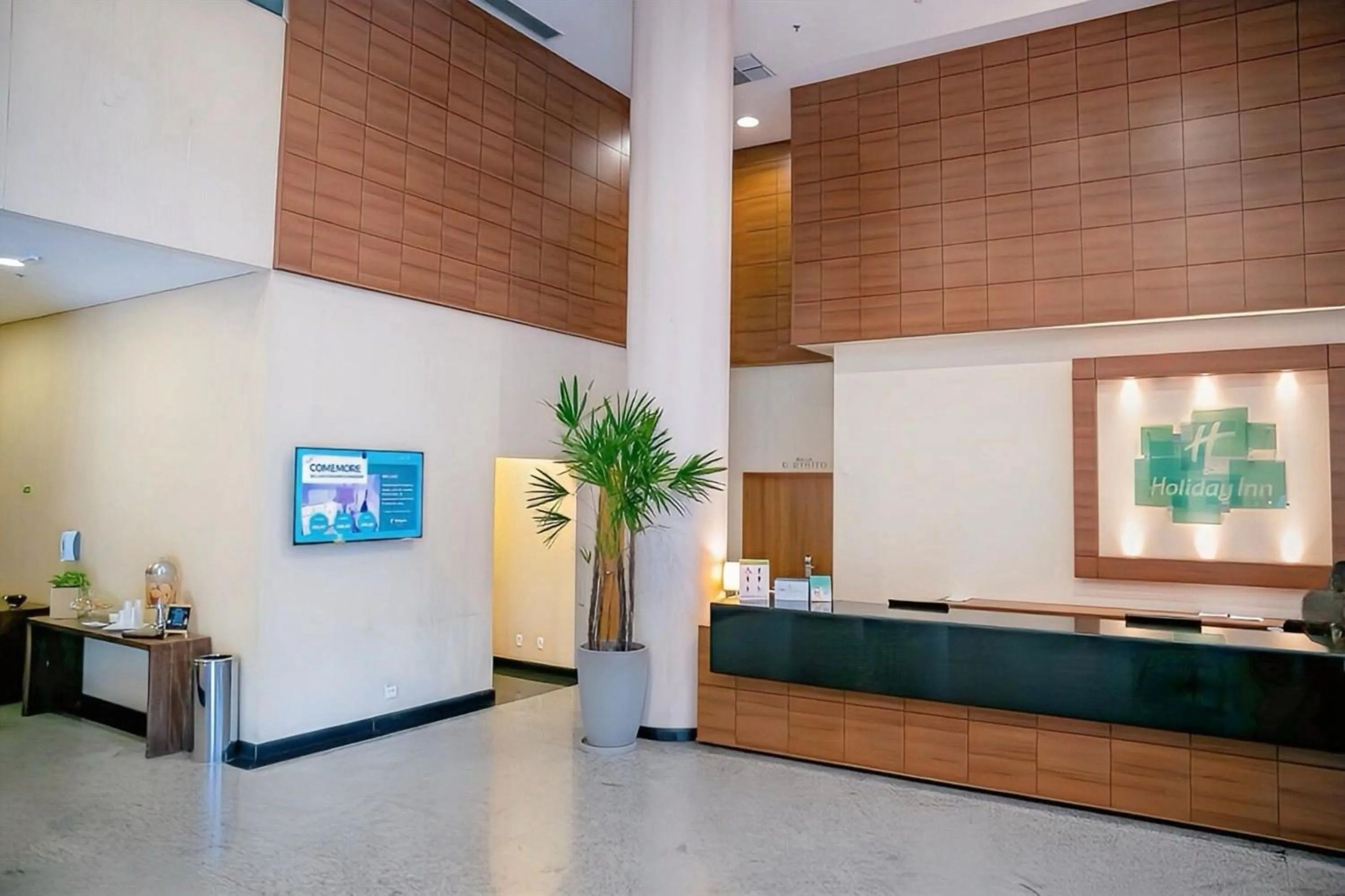 Property building in Holiday Inn Manaus by IHG