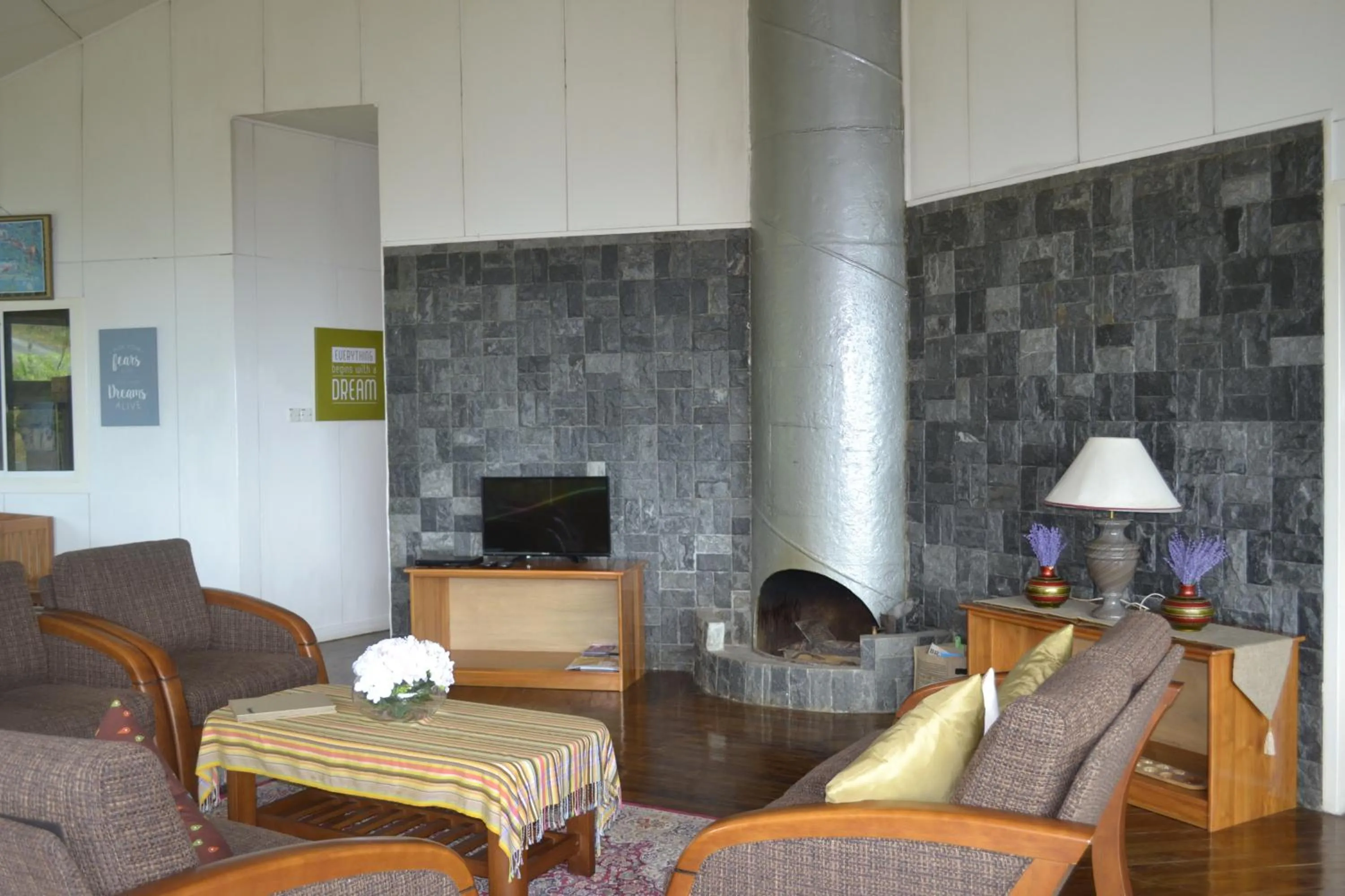 Living room in Mesilau Mountain Retreats
