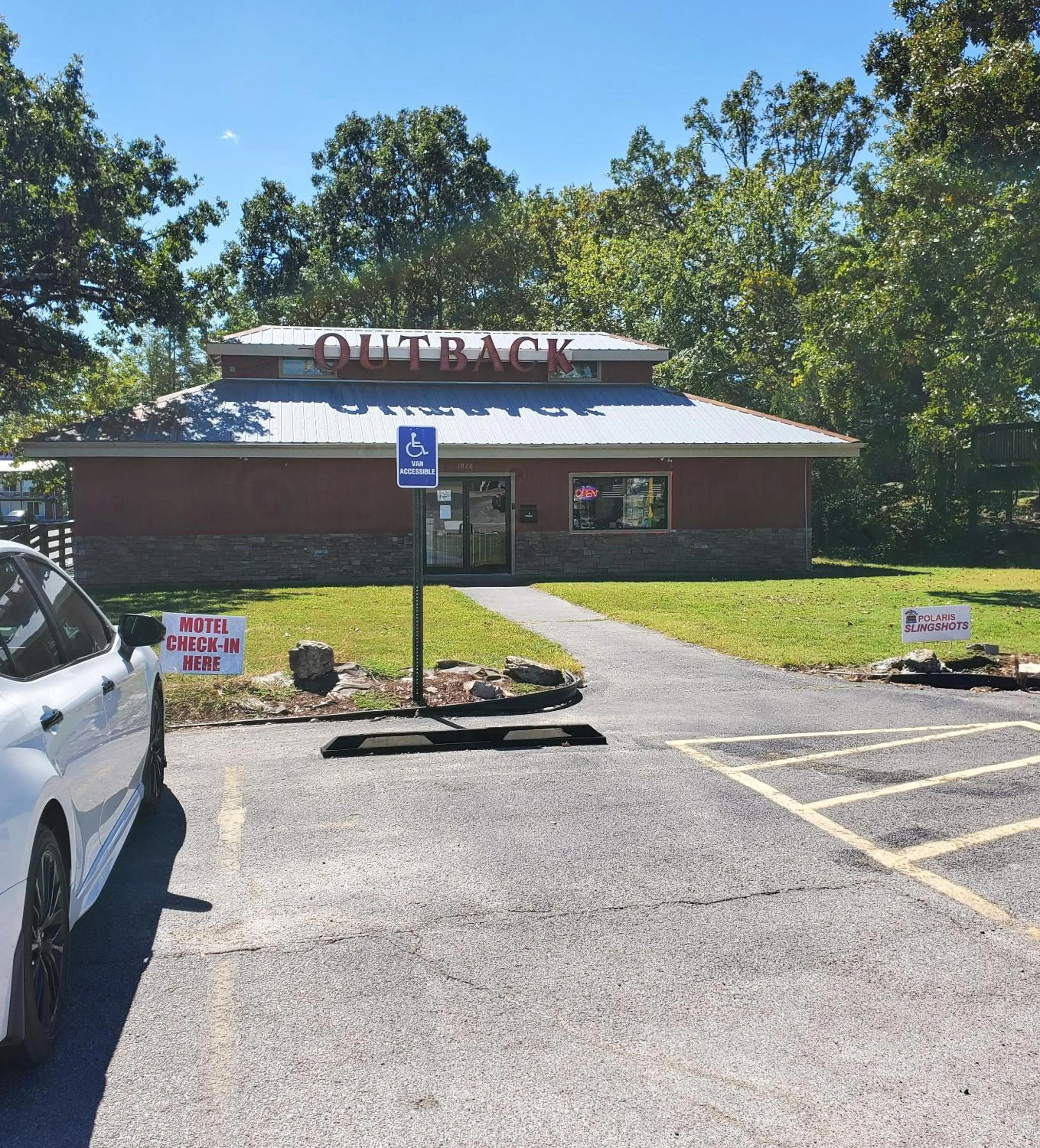 Property Building in Outback Roadhouse Motel & Suites Branson