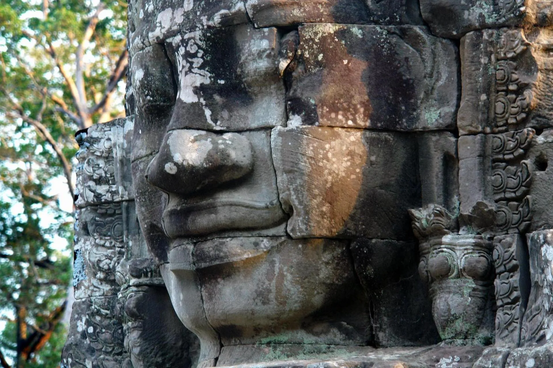 Landmark view in Anjali by Syphon