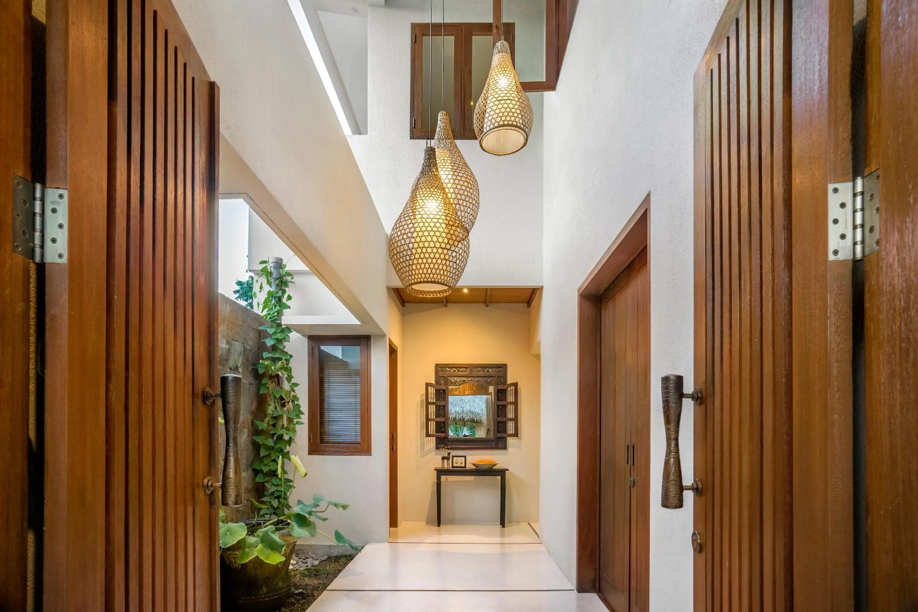 Facade/entrance in Rumah Suweta