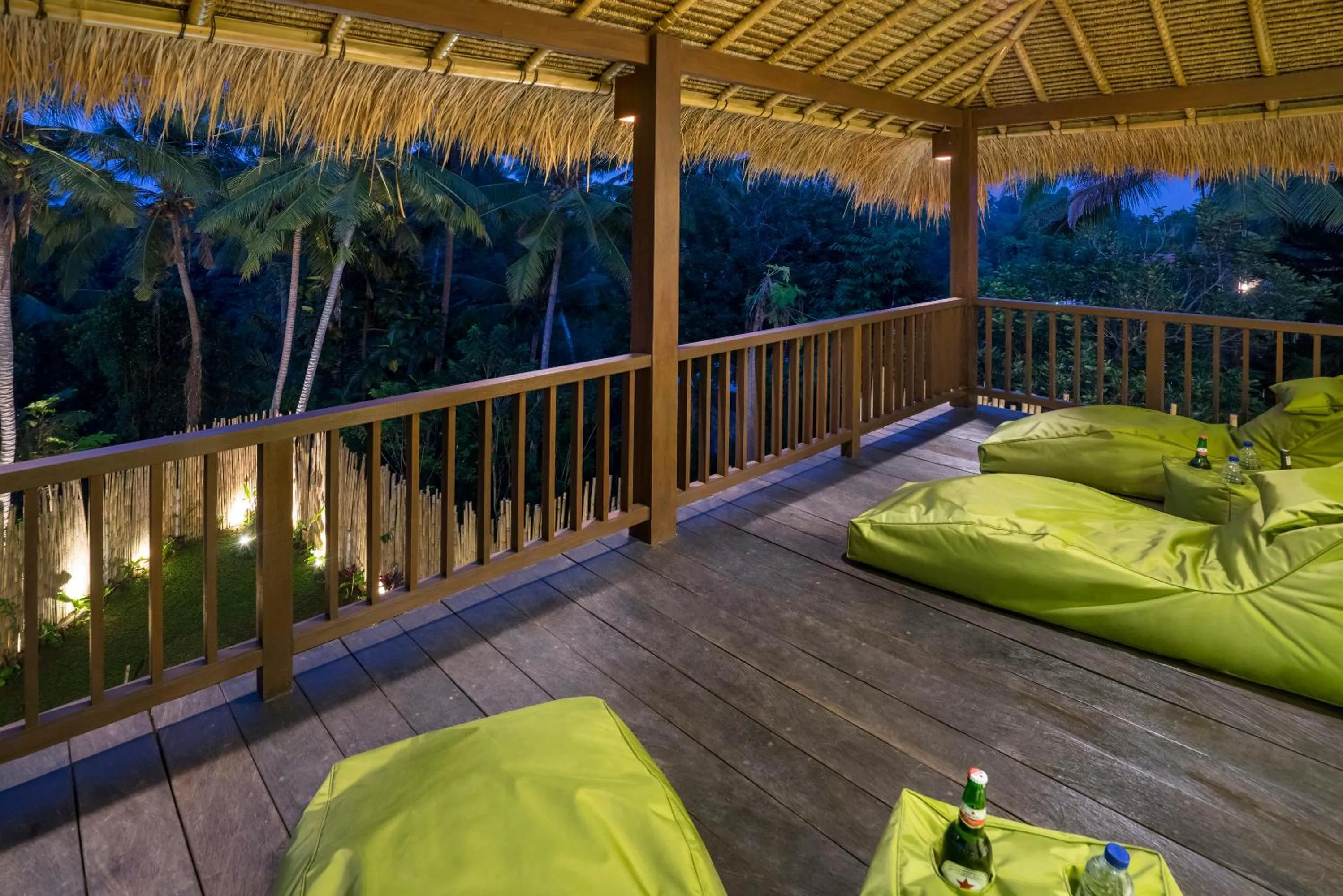 Night in Rumah Suweta