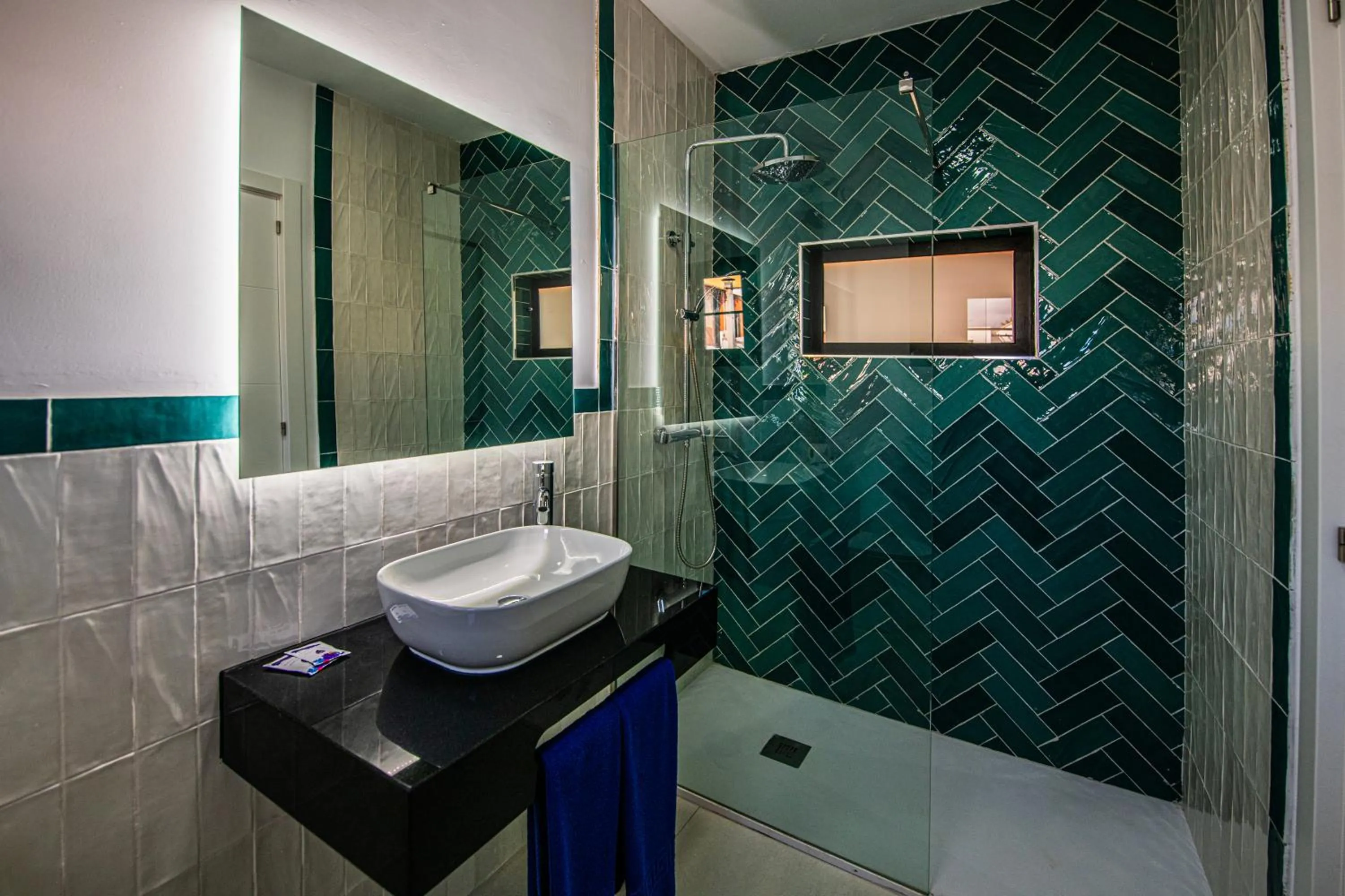 Shower in Fuerteventura Beach Club