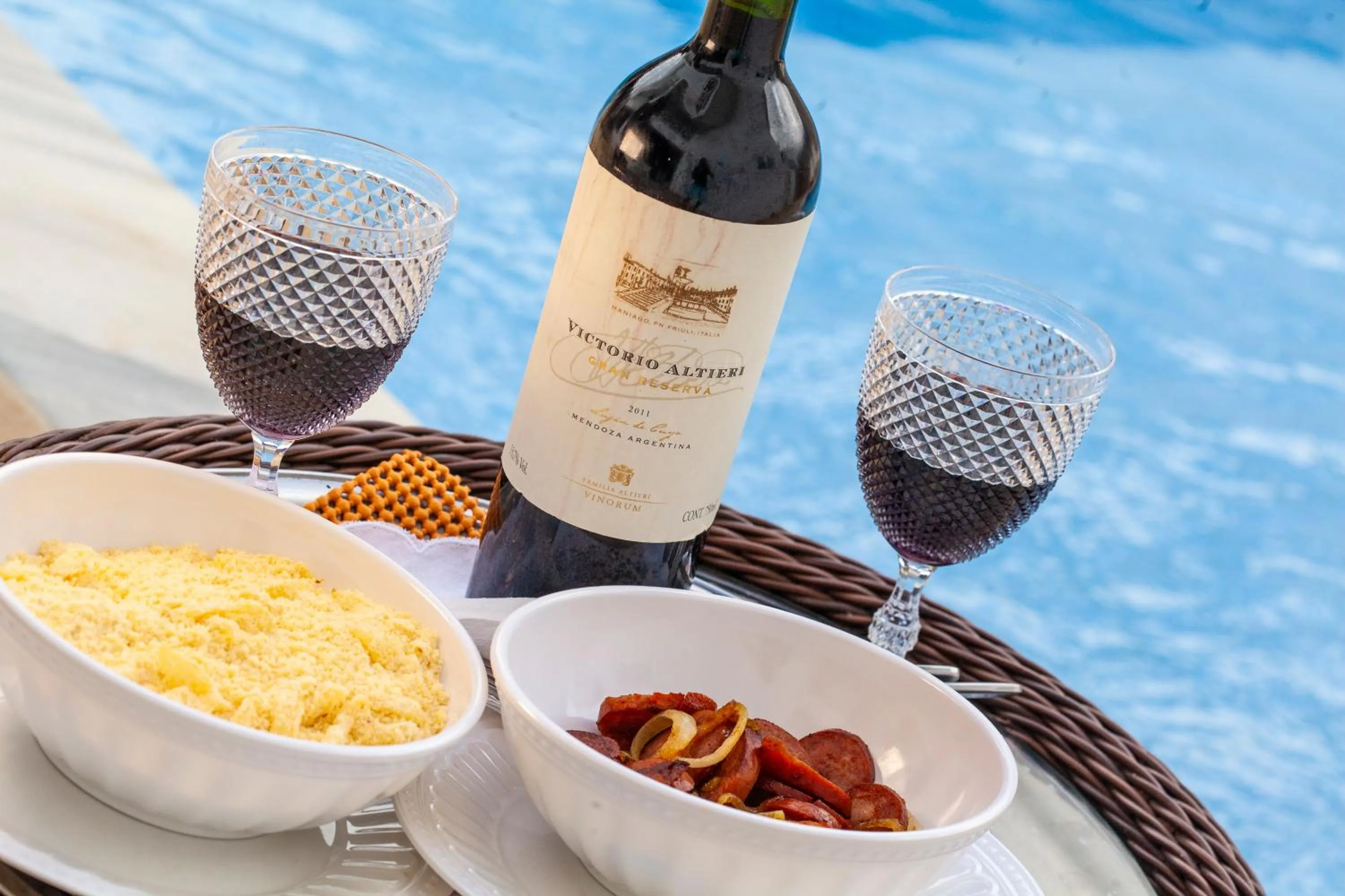 Food and drinks in Brisamar Hotel Pousada