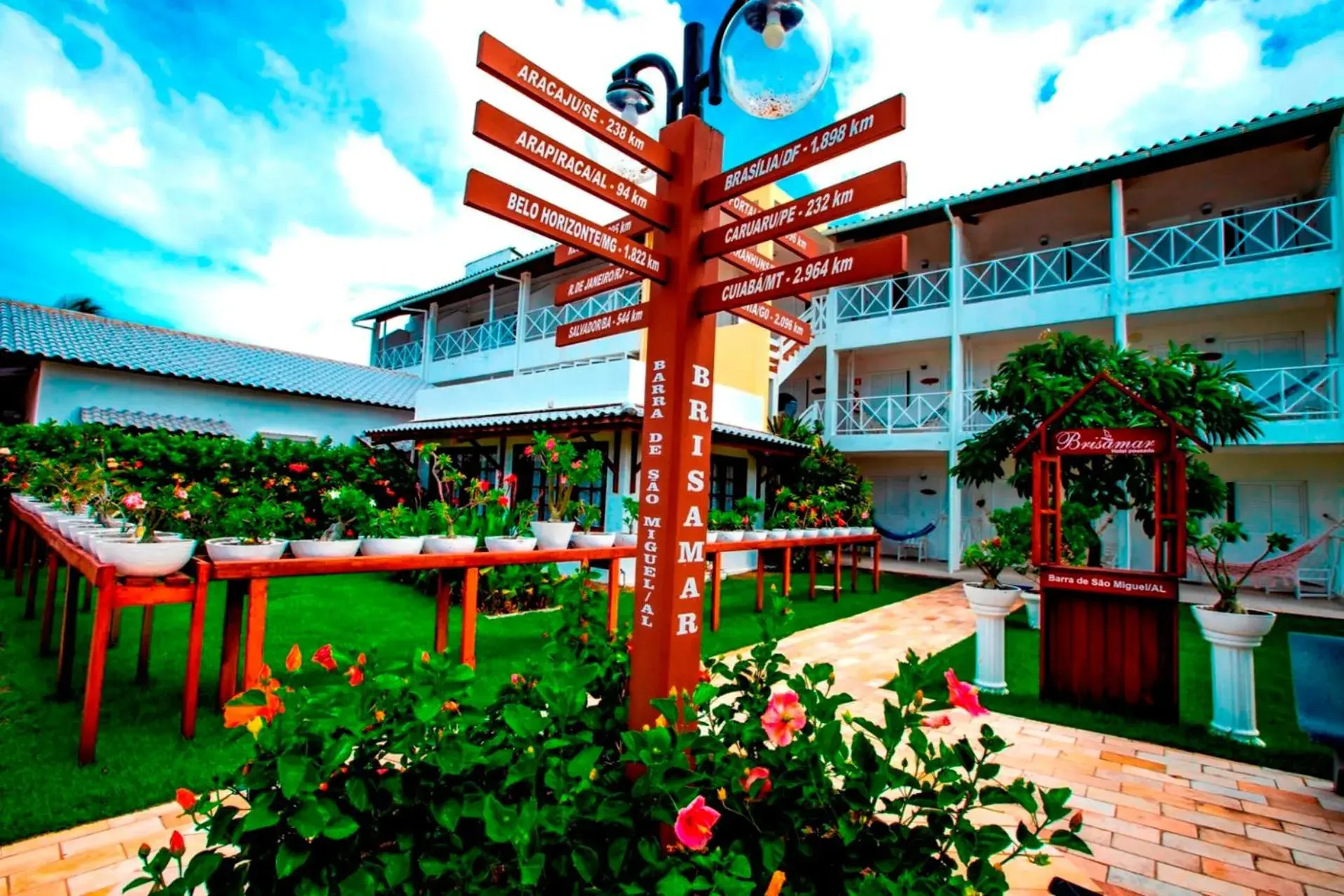 Property building in Brisamar Hotel Pousada Property building in Brisamar Hotel Pousada