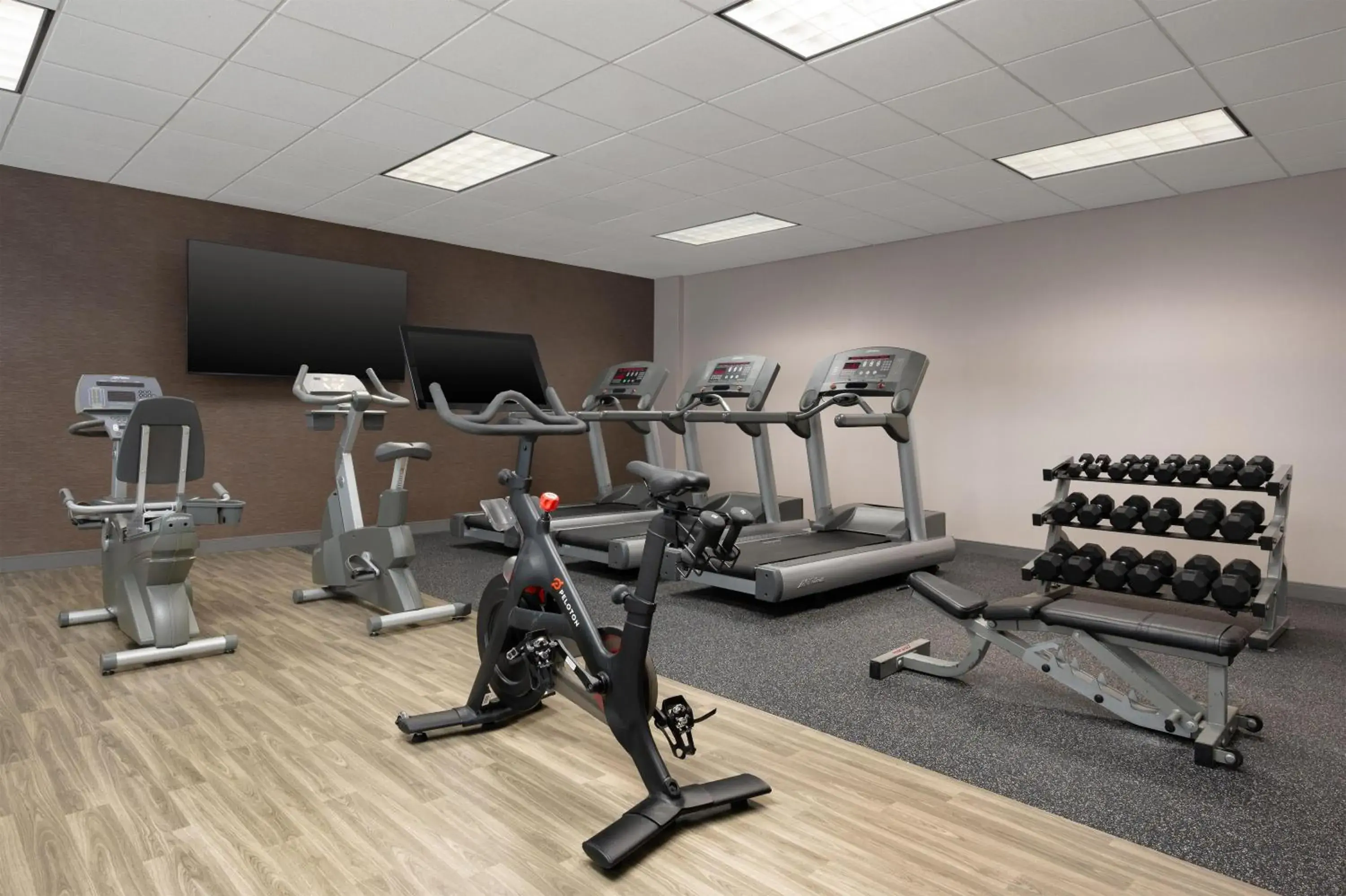 Fitness centre/facilities in Hampton Inn & Suites Wilkes-Barre Fitness centre/facilities in Hampton Inn & Suites Wilkes-Barre