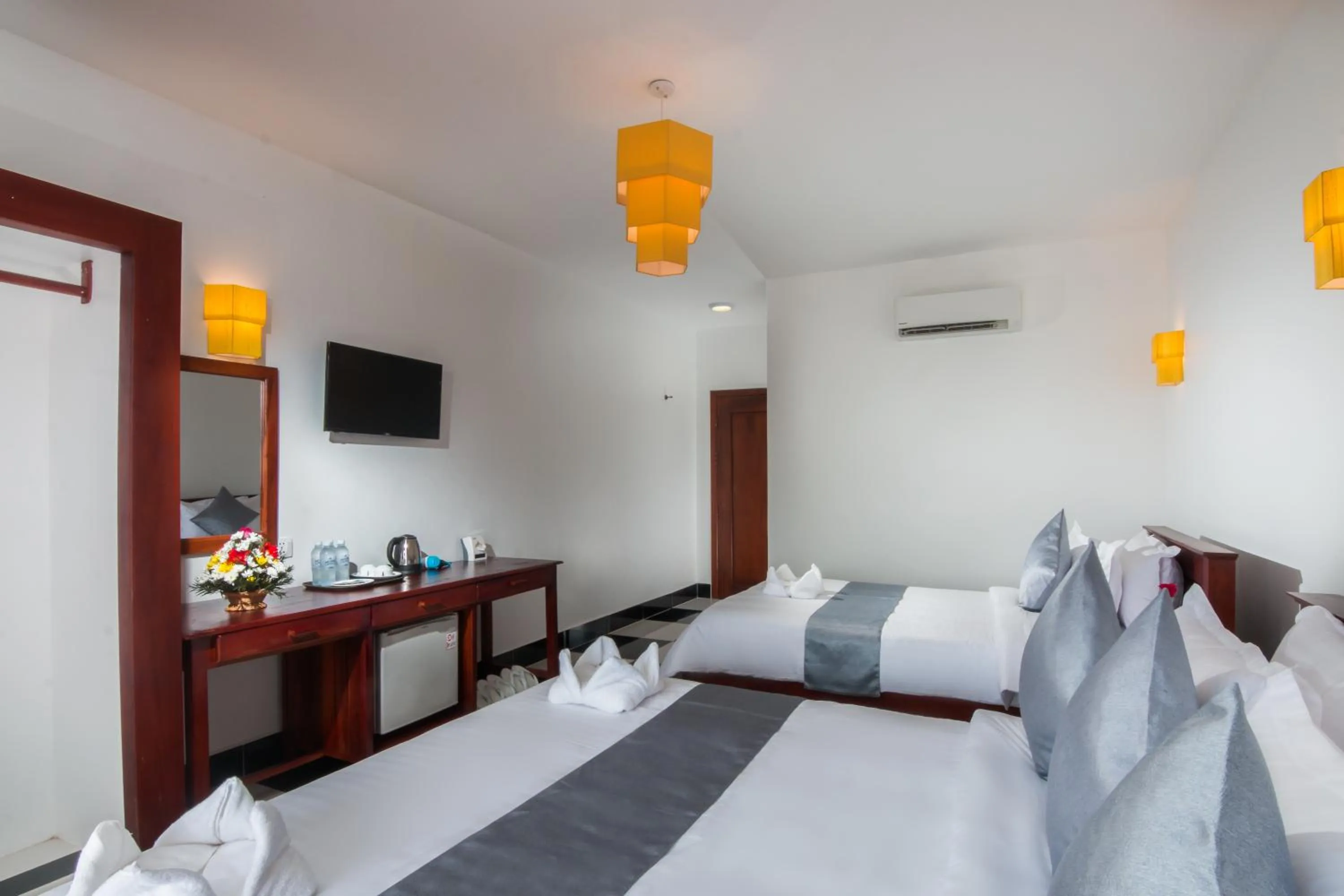 Photo of the whole room, Bed in Bou Savy Villa