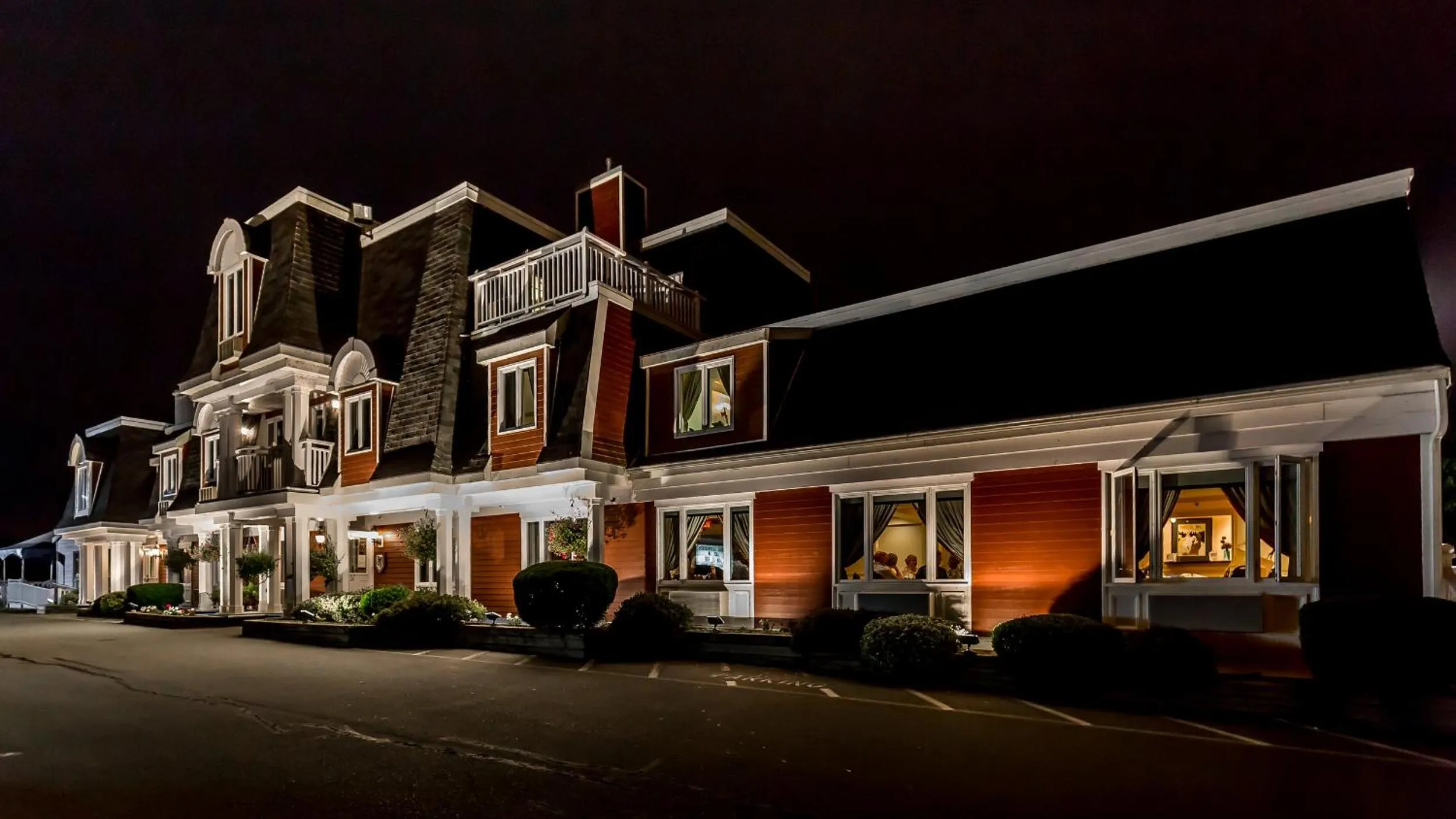 Property building in Inn on the Lake