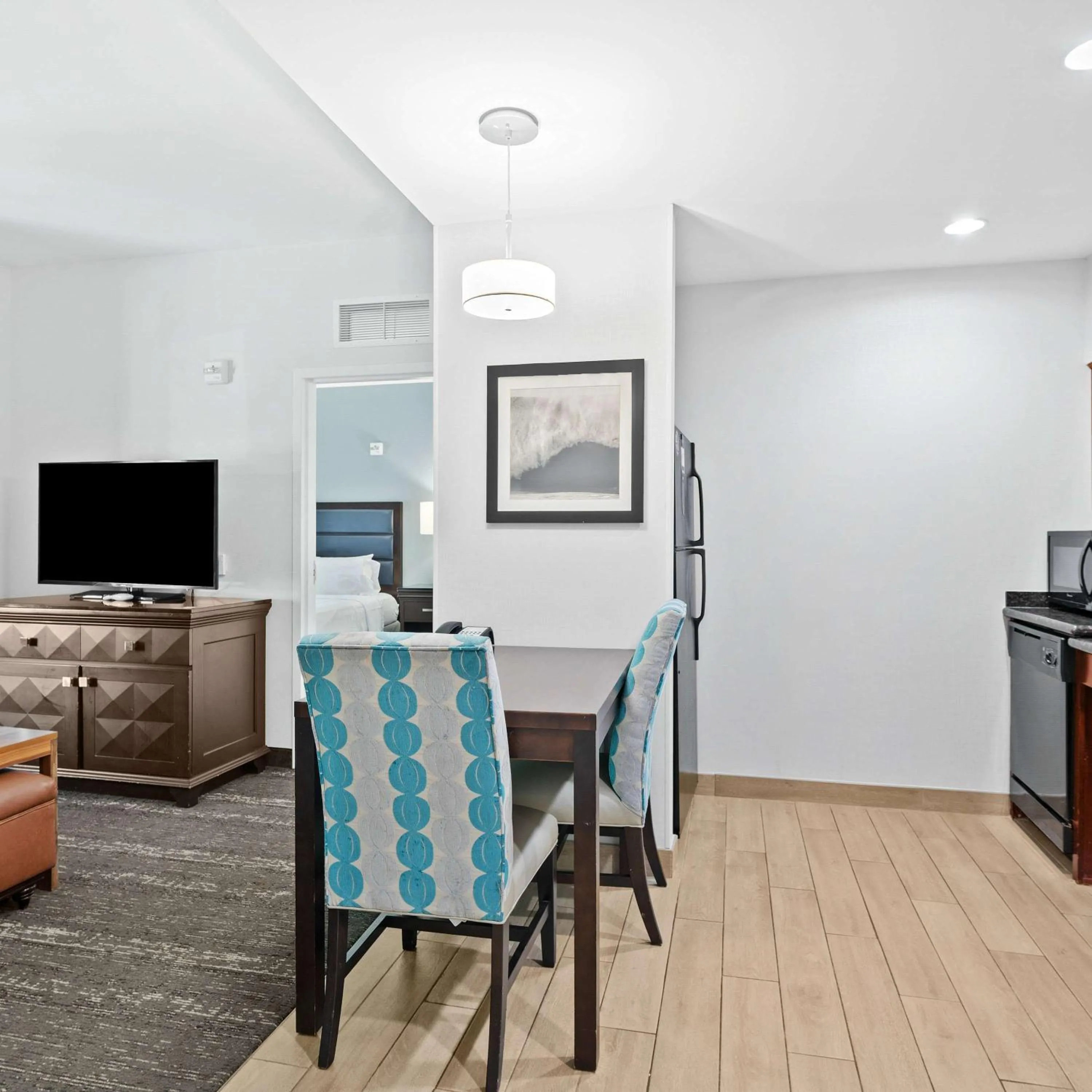 Living room in Homewood Suites by Hilton Fort Lauderdale Airport-Cruise Port