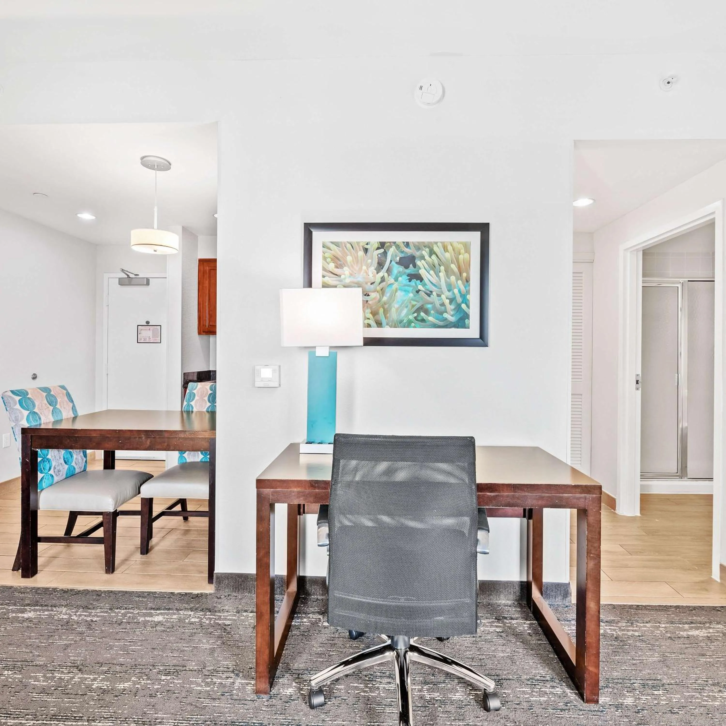 Bedroom in Homewood Suites by Hilton Fort Lauderdale Airport-Cruise Port