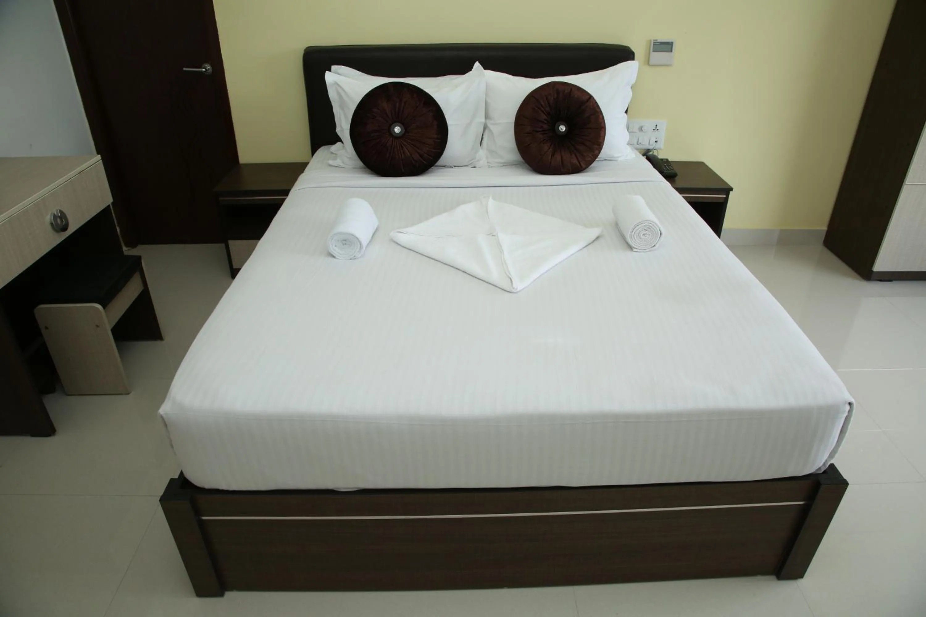 Bed in Rio Grande Residency