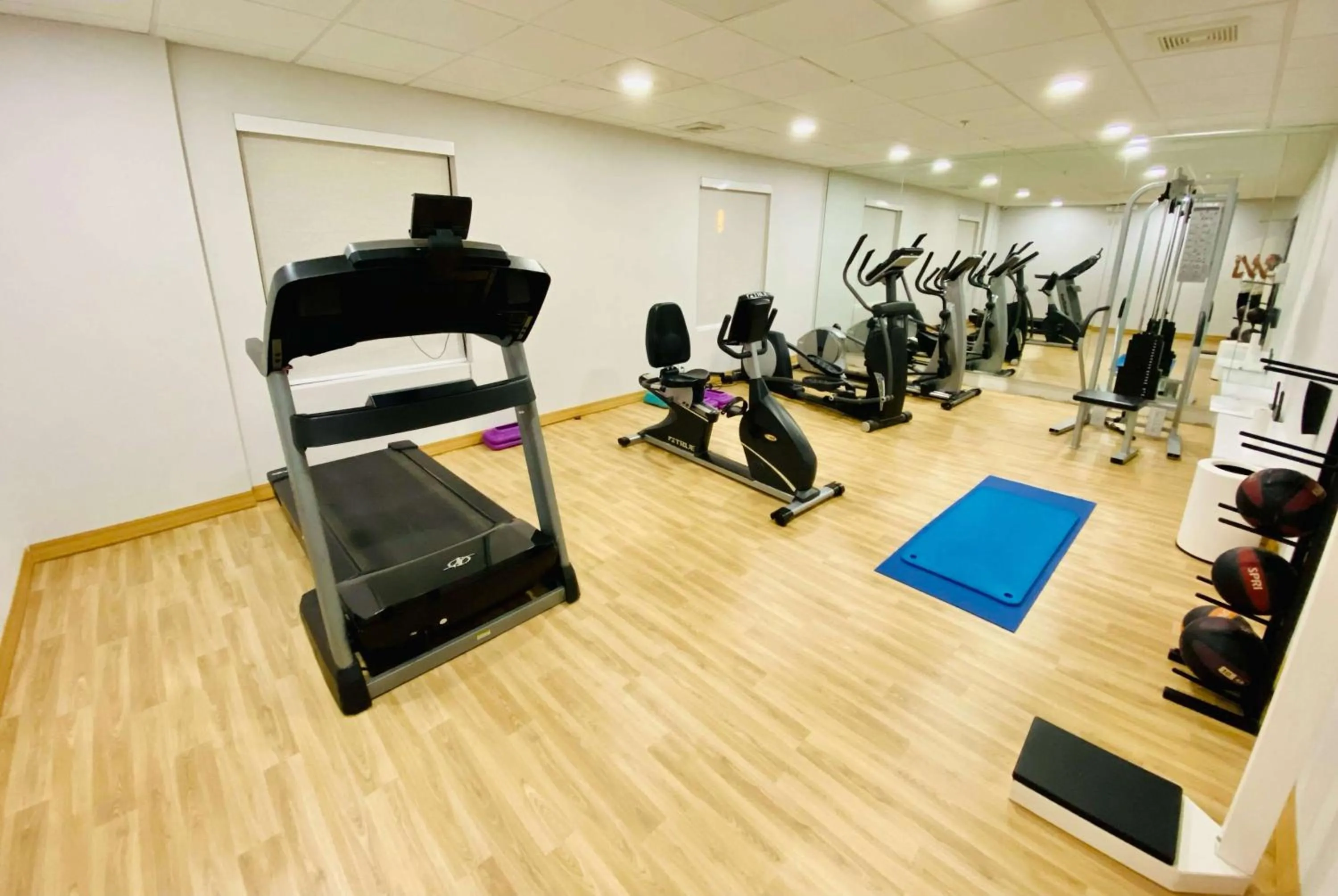 Fitness centre/facilities in La Quinta by Wyndham Mt. Laurel - Philadelphia