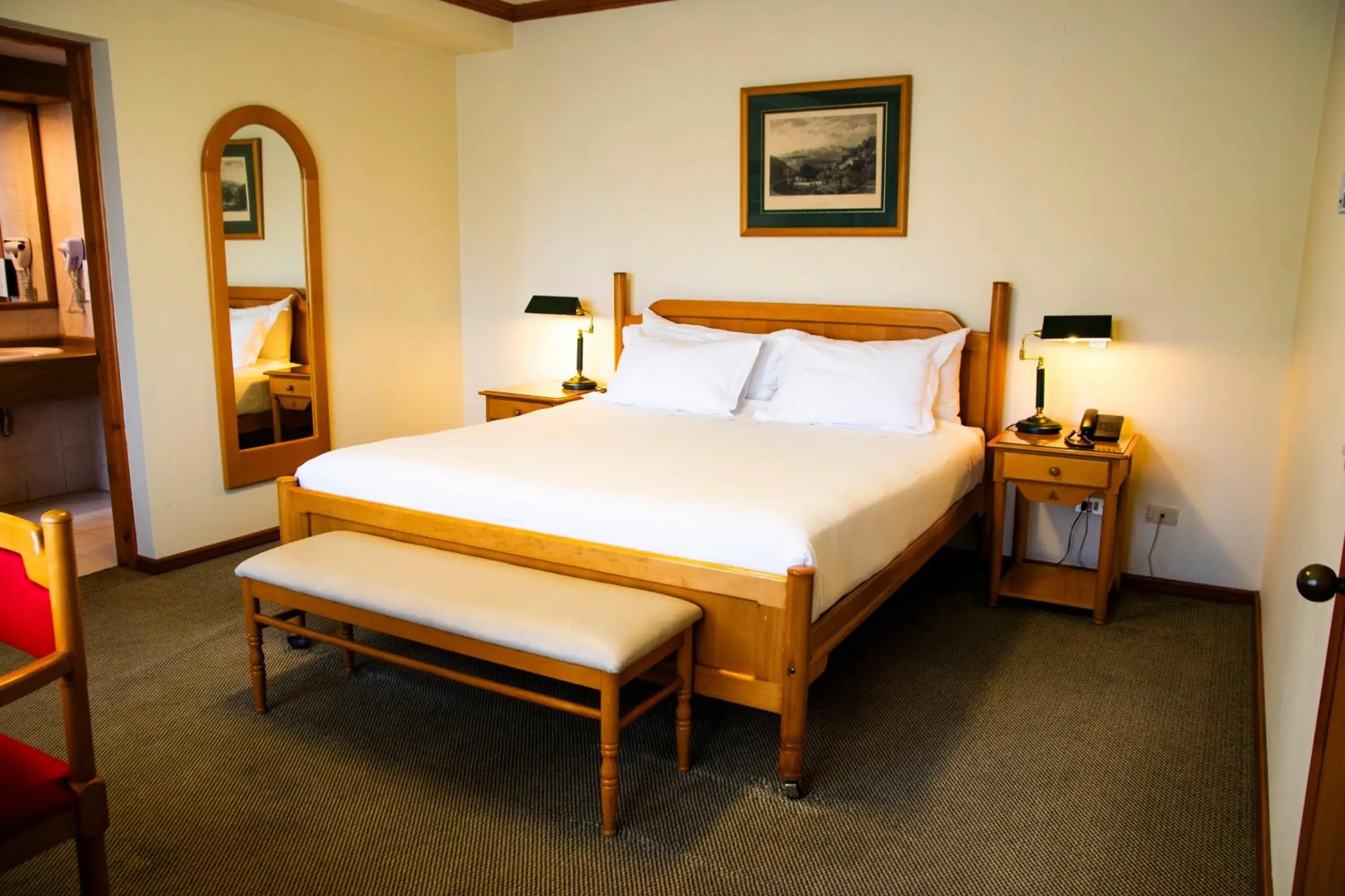 Bedroom, Bed in abba Presidente Suites Puerto Montt Bedroom, Bed in abba Presidente Suites Puerto Montt