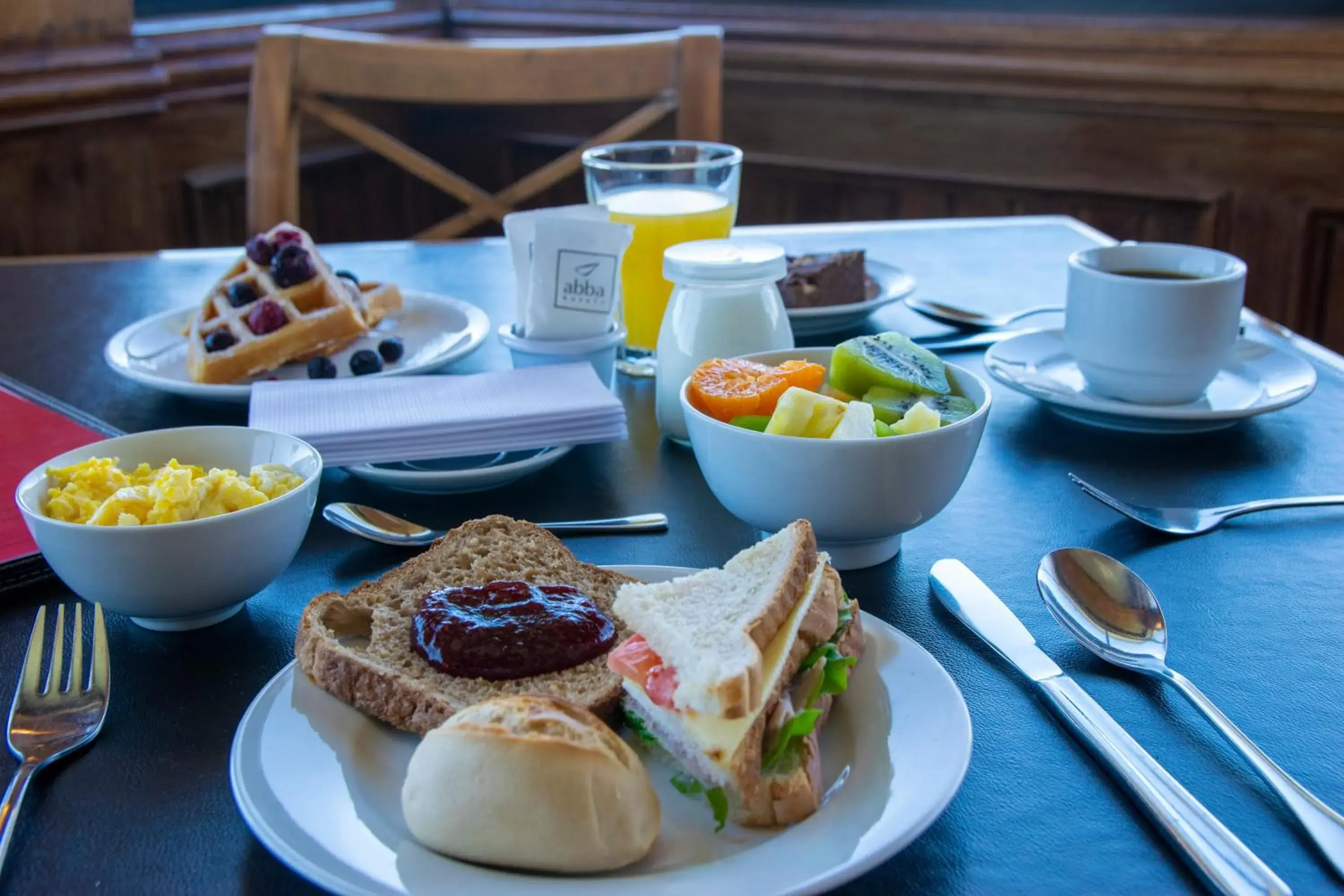 Breakfast in abba Presidente Suites Puerto Montt Breakfast in abba Presidente Suites Puerto Montt