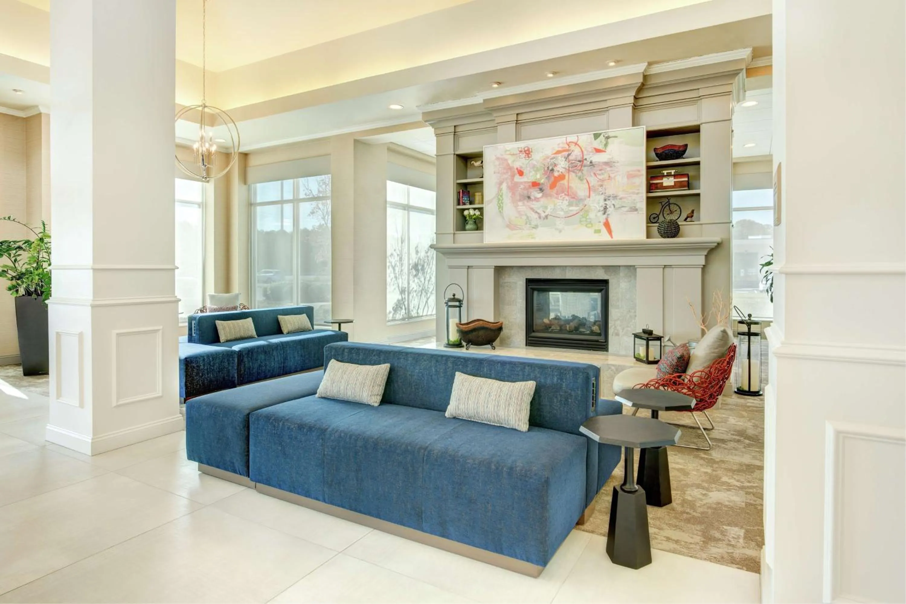 Lobby or reception in Hilton Garden Inn Lakewood