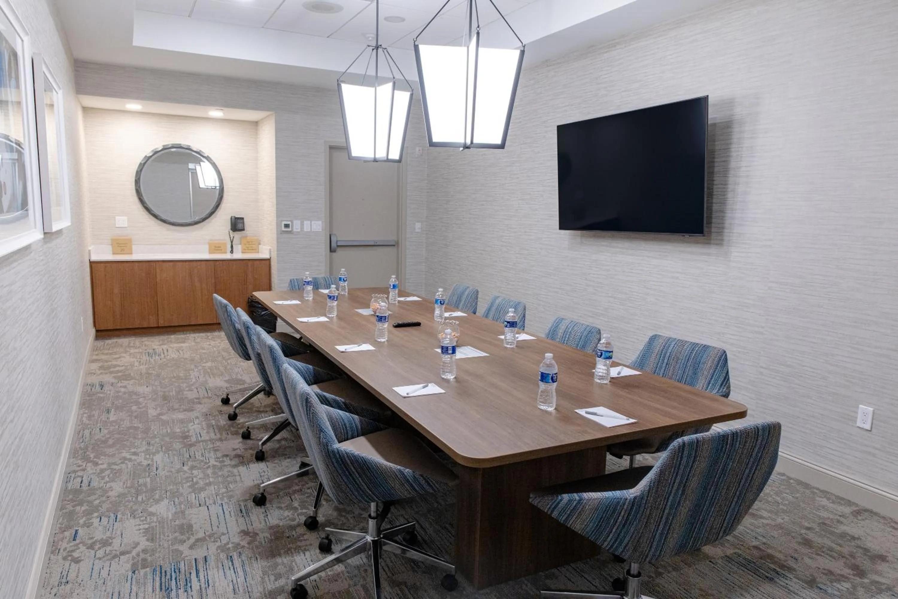 Meeting/conference room in Hilton Garden Inn Lakewood