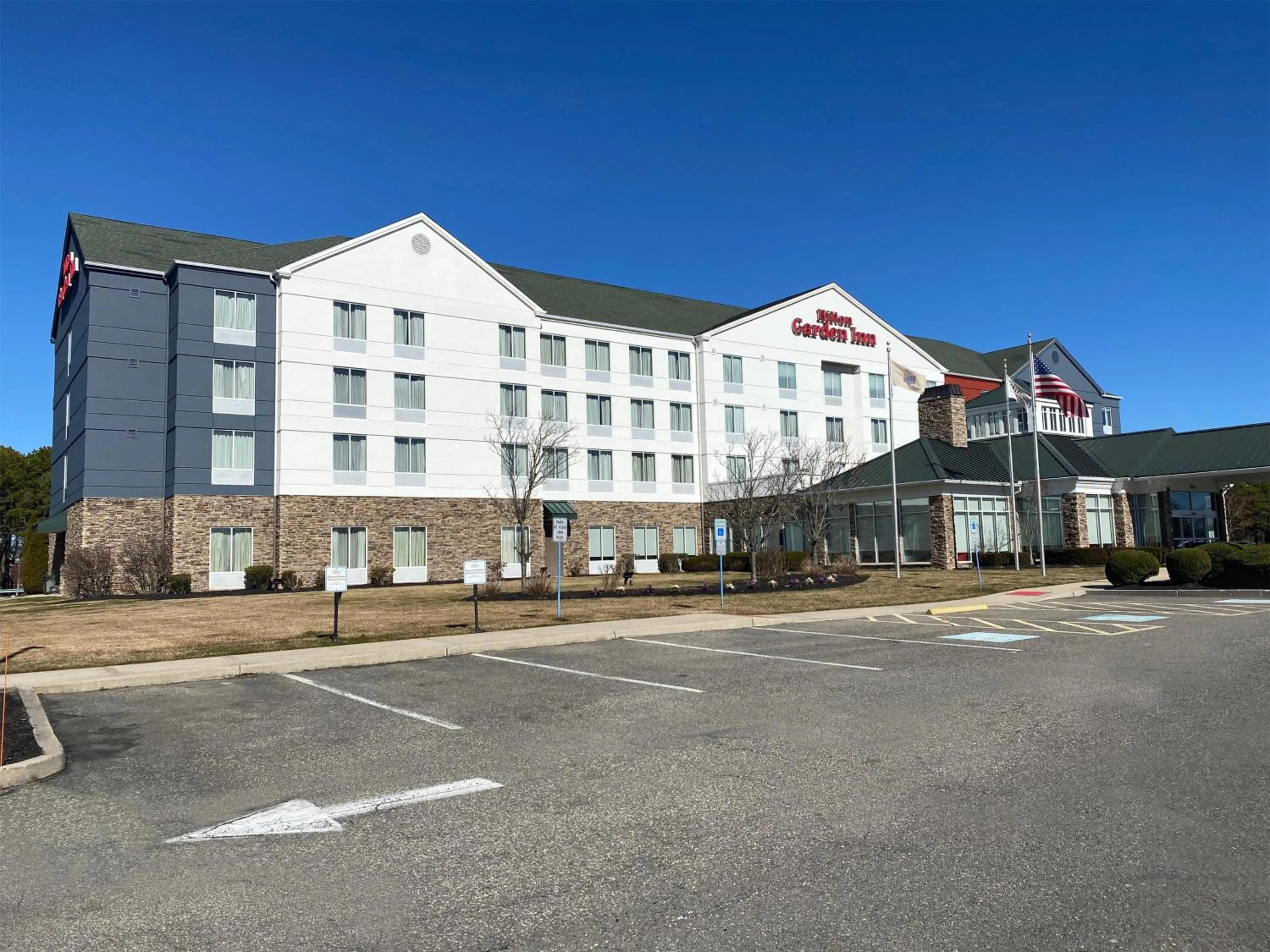 Property building in Hilton Garden Inn Lakewood