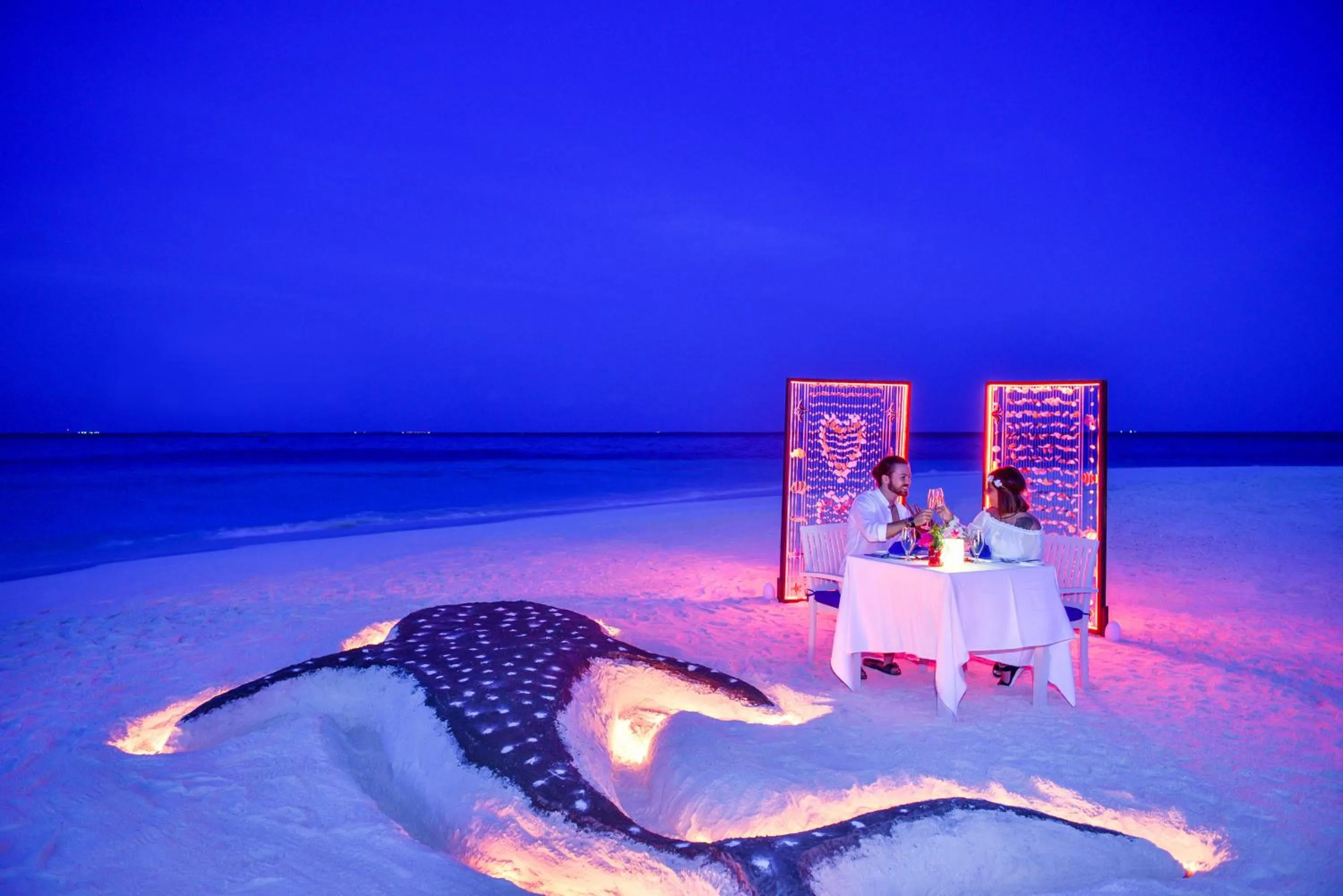Restaurant/places to eat in Adaaran Club Rannalhi - All Inclusive - 45 Minutes away from Male by Speedboat