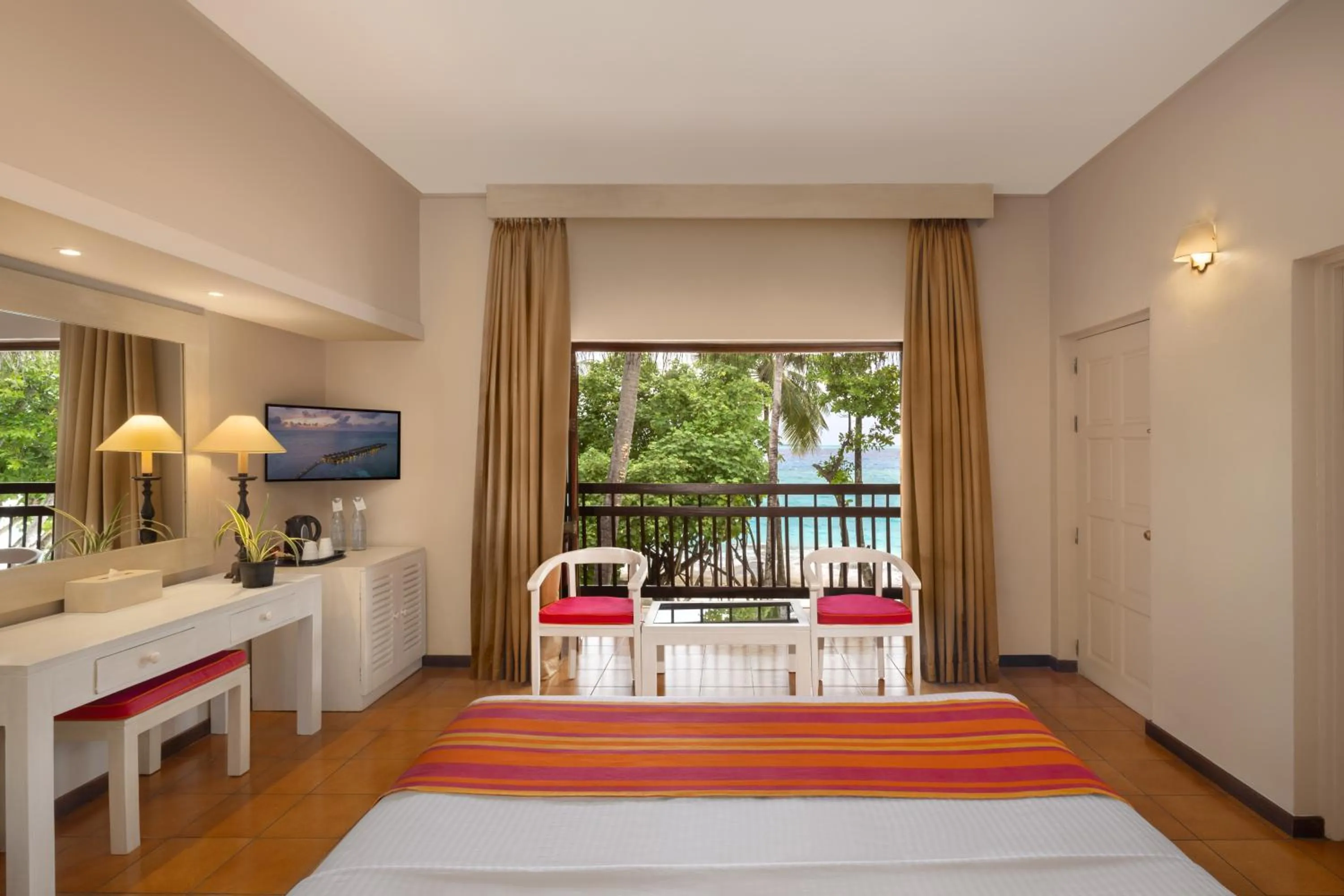 Bedroom, Bed in Adaaran Club Rannalhi - All Inclusive - 45 Minutes away from Male by Speedboat