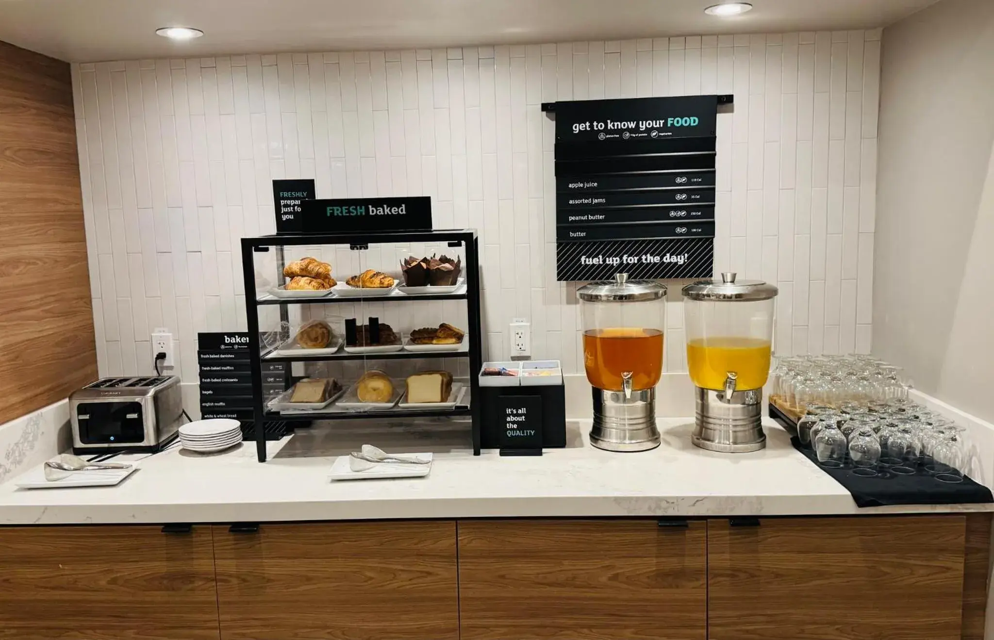 Breakfast in Holiday Inn Burlington Conference Centre by IHG Breakfast in Holiday Inn Burlington Conference Centre by IHG