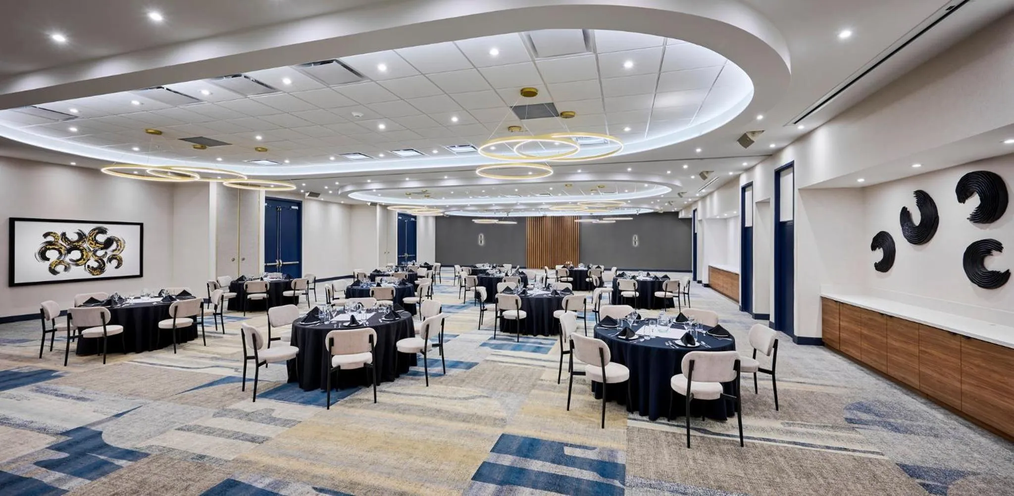 Banquet/Function facilities in Holiday Inn Burlington Conference Centre by IHG