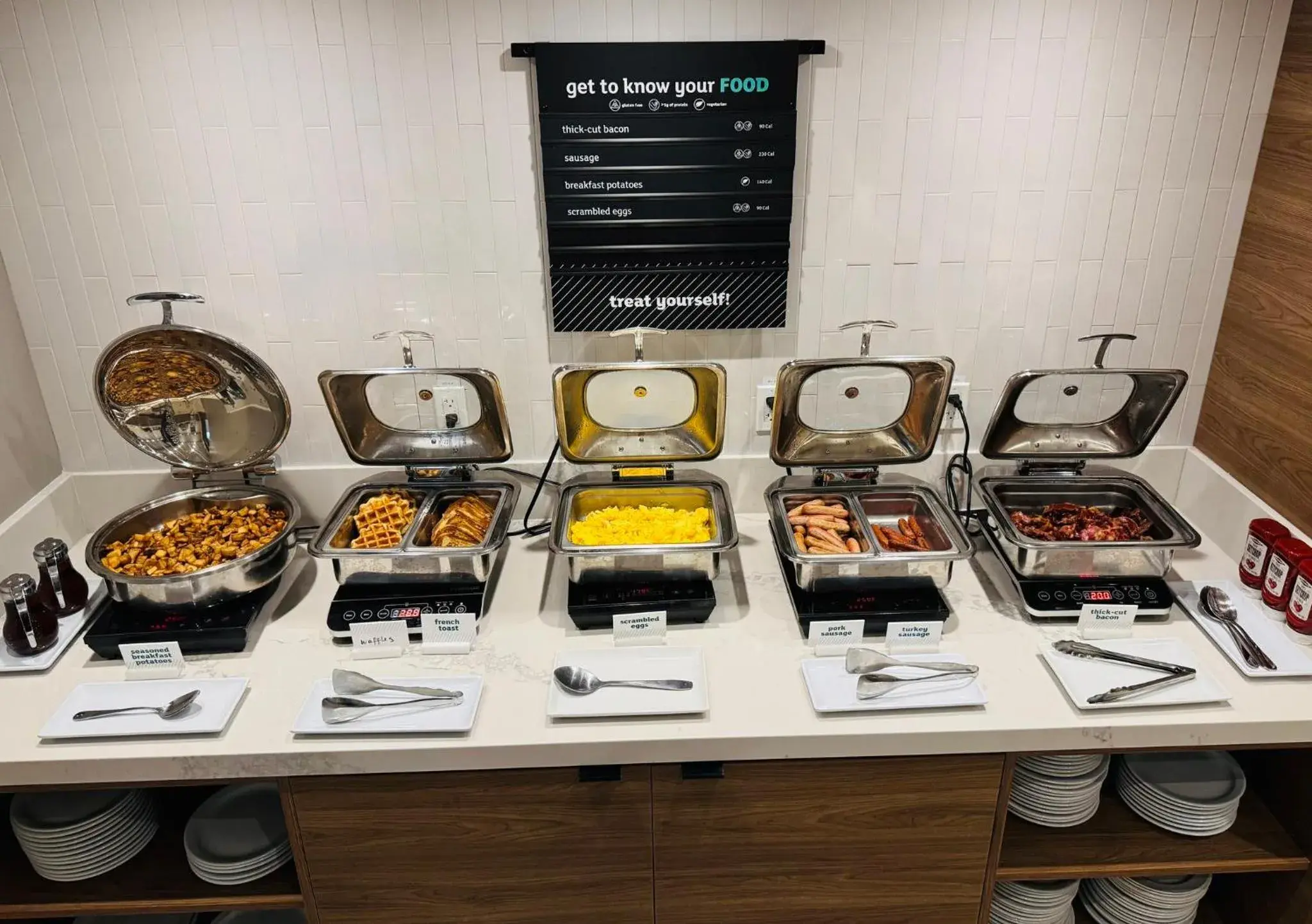 Breakfast in Holiday Inn Burlington Conference Centre by IHG Breakfast in Holiday Inn Burlington Conference Centre by IHG