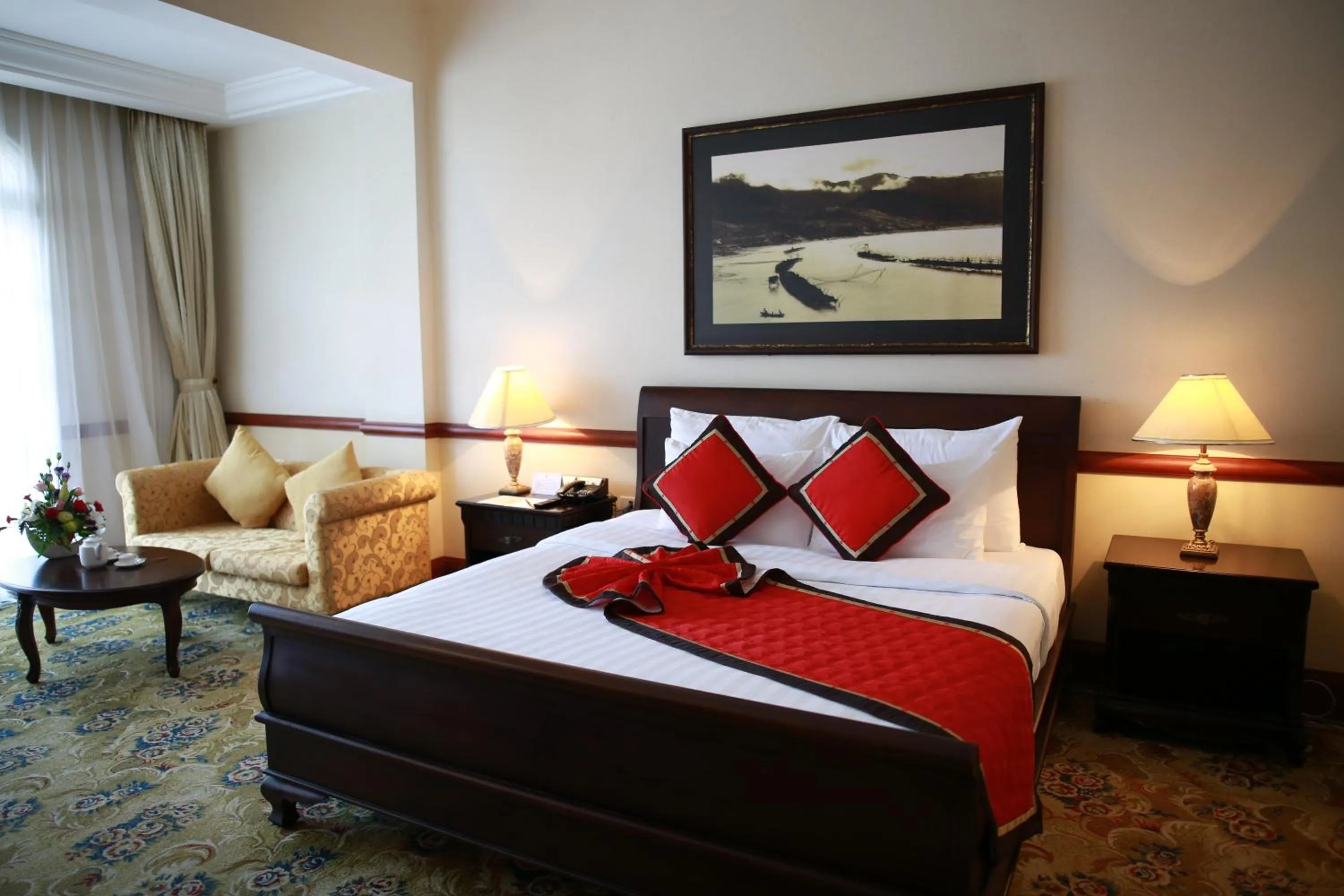 Bed in Sammy Dalat Hotel