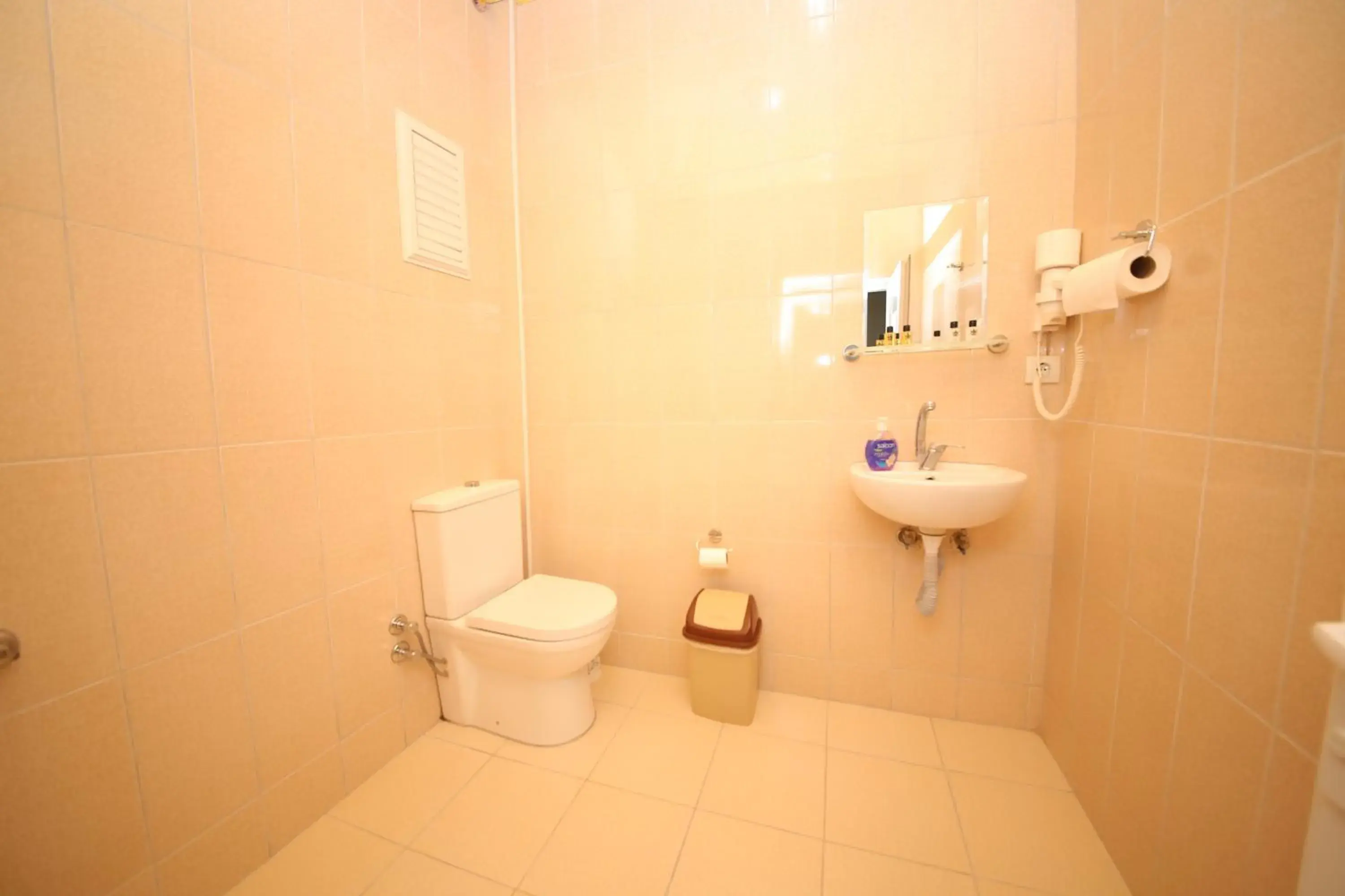 Family Room in Emiroğlu Konak Otel Family Room in Emiroğlu Konak Otel