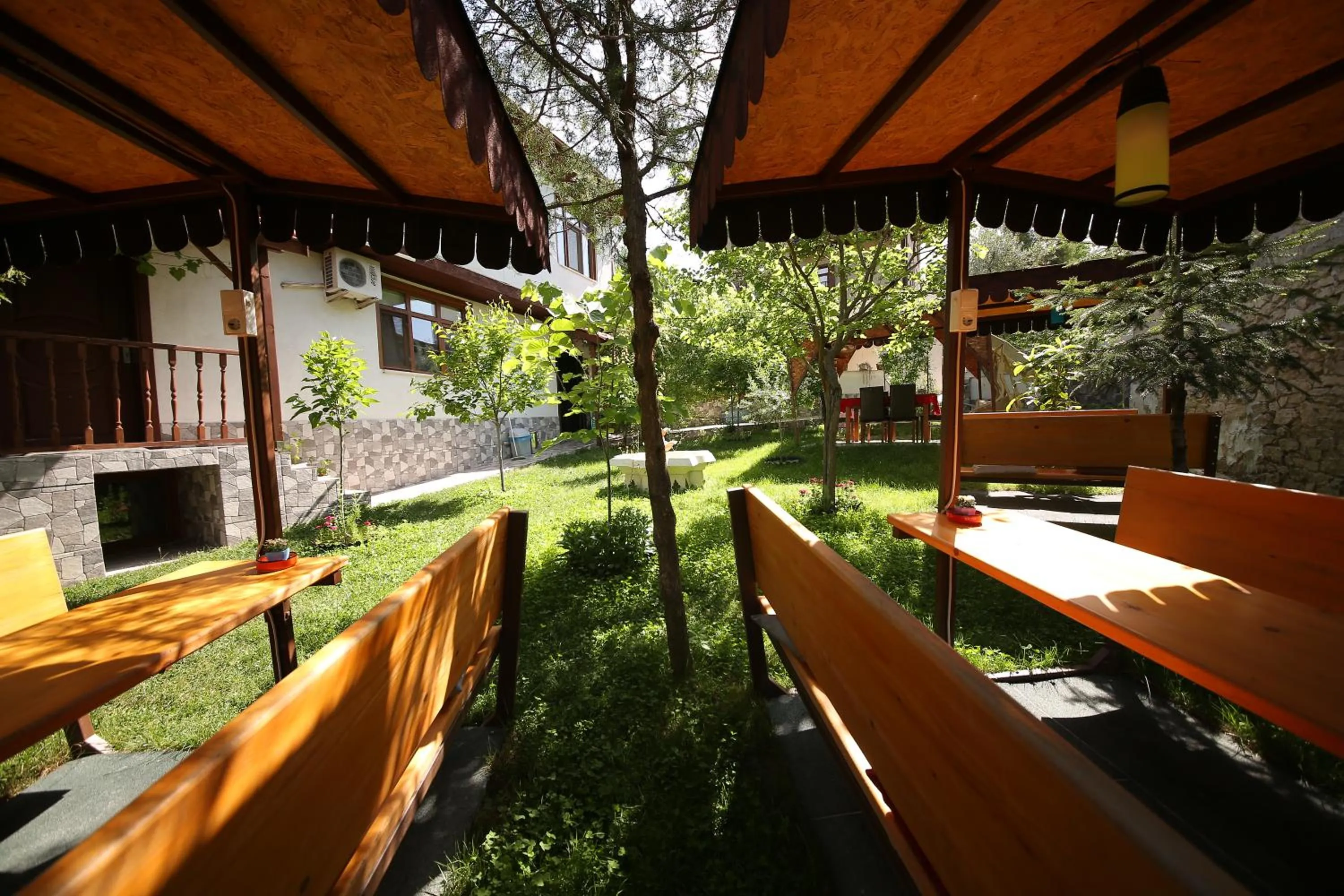 Garden in Emiroğlu Konak Otel