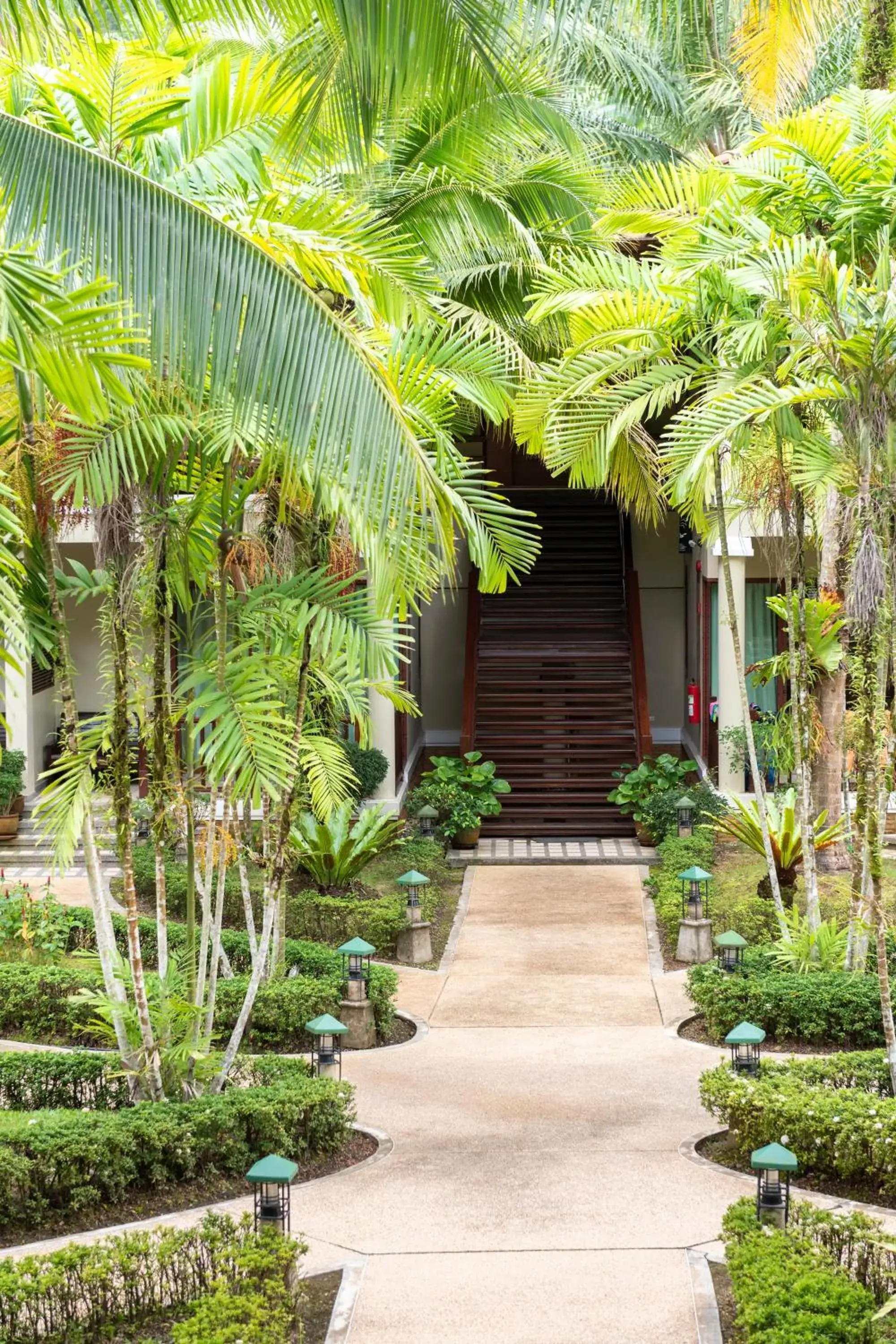 Garden view in Khaolak Bayfront Resort Garden view in Khaolak Bayfront Resort